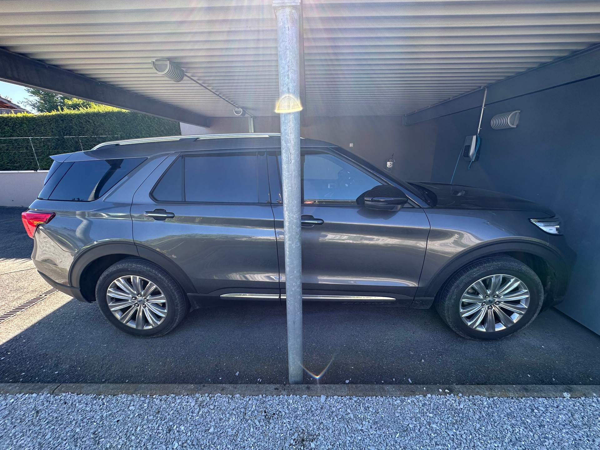FORD 3.0 V6 Plug-in Hybrid Platinum-image-10