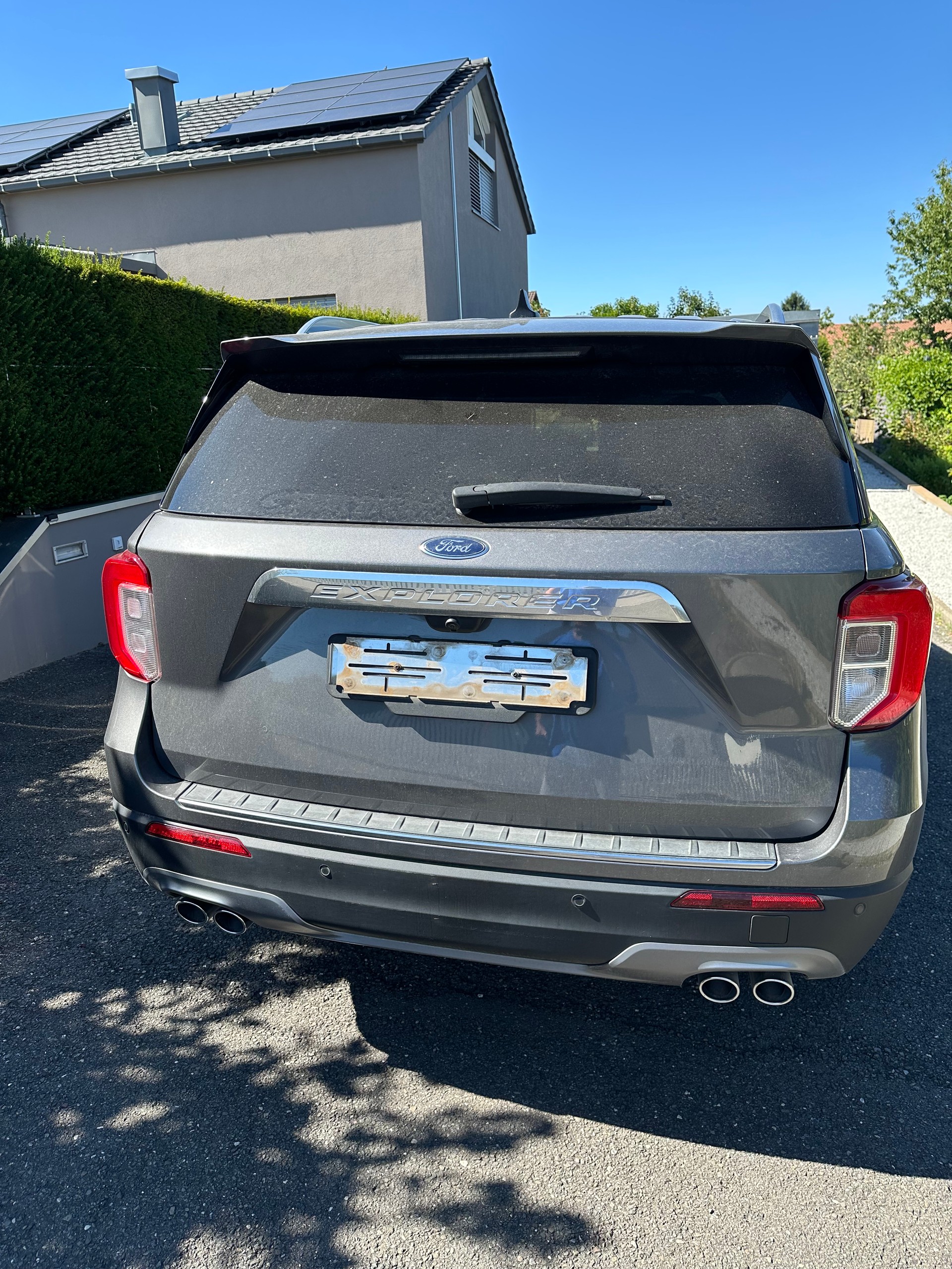 FORD 3.0 V6 Plug-in Hybrid Platinum-image-3