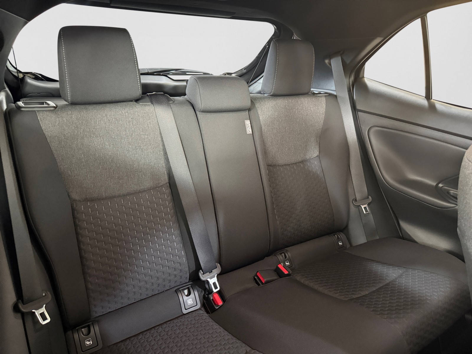 TOYOTA Yaris Cross 1.5 HEV Style-image-17