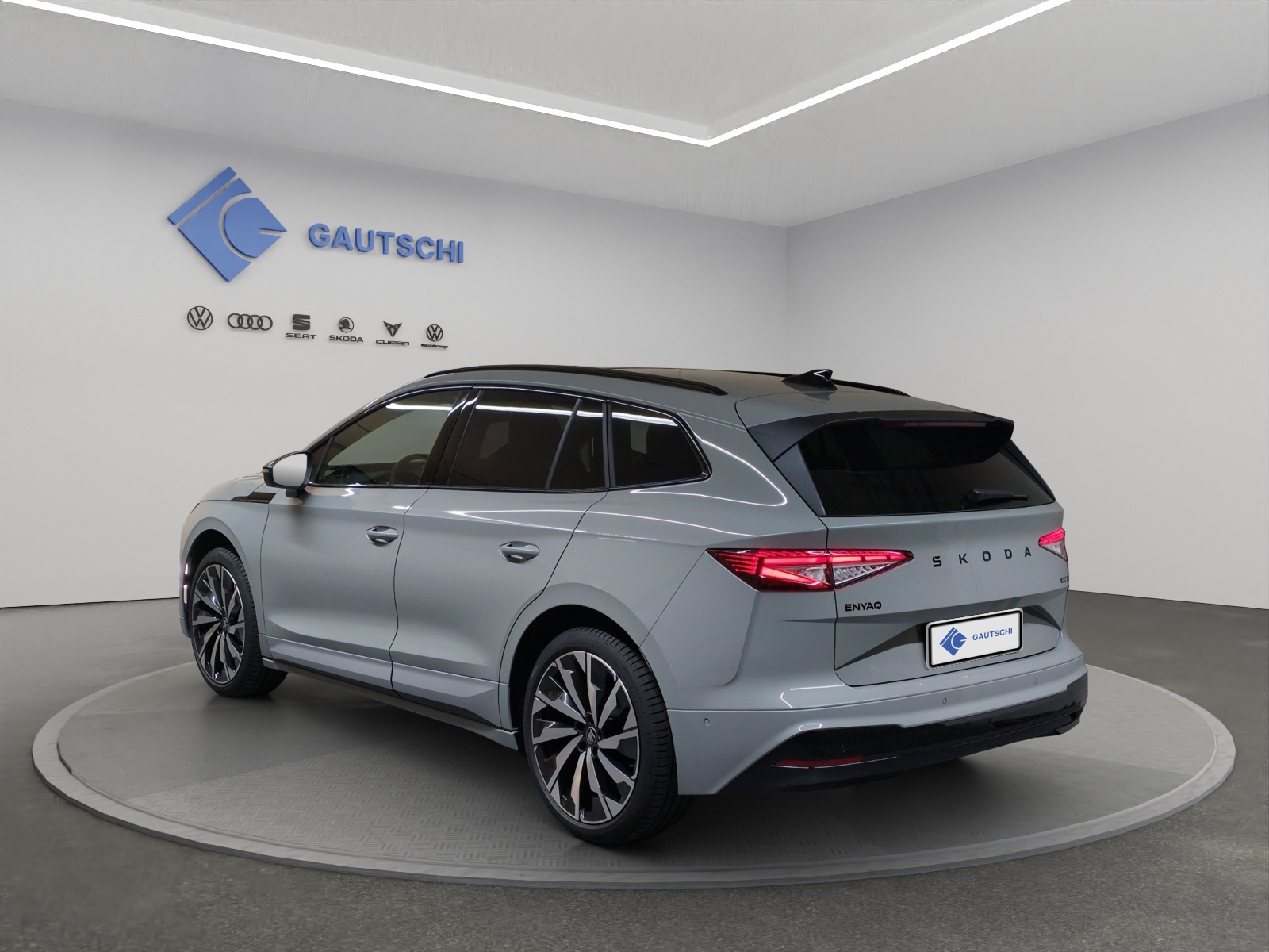 SKODA Enyaq 85x Sportline 4x4-image-2