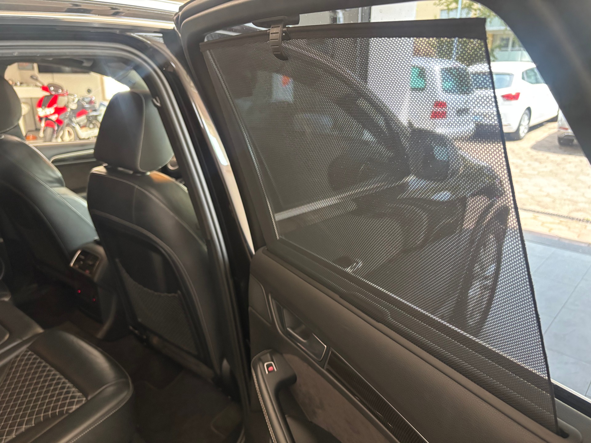 AUDI SQ5 3.0 TDI plus quattro tiptronic-image-13
