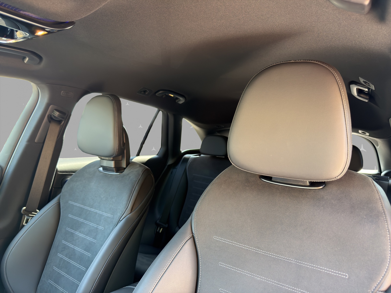 MERCEDES-BENZ GLC 200 4Matic 9G-Tronic-image-8