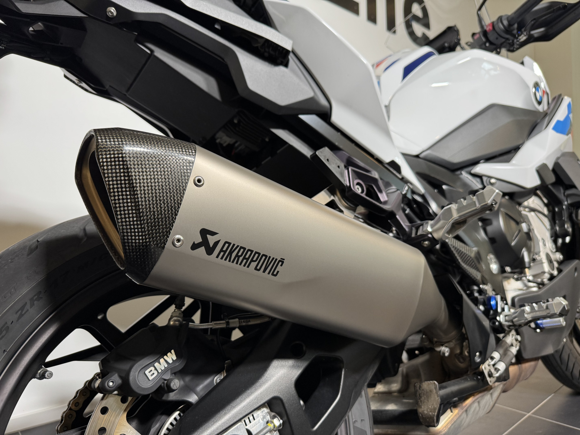 BMW S 1000 XR M-image-6