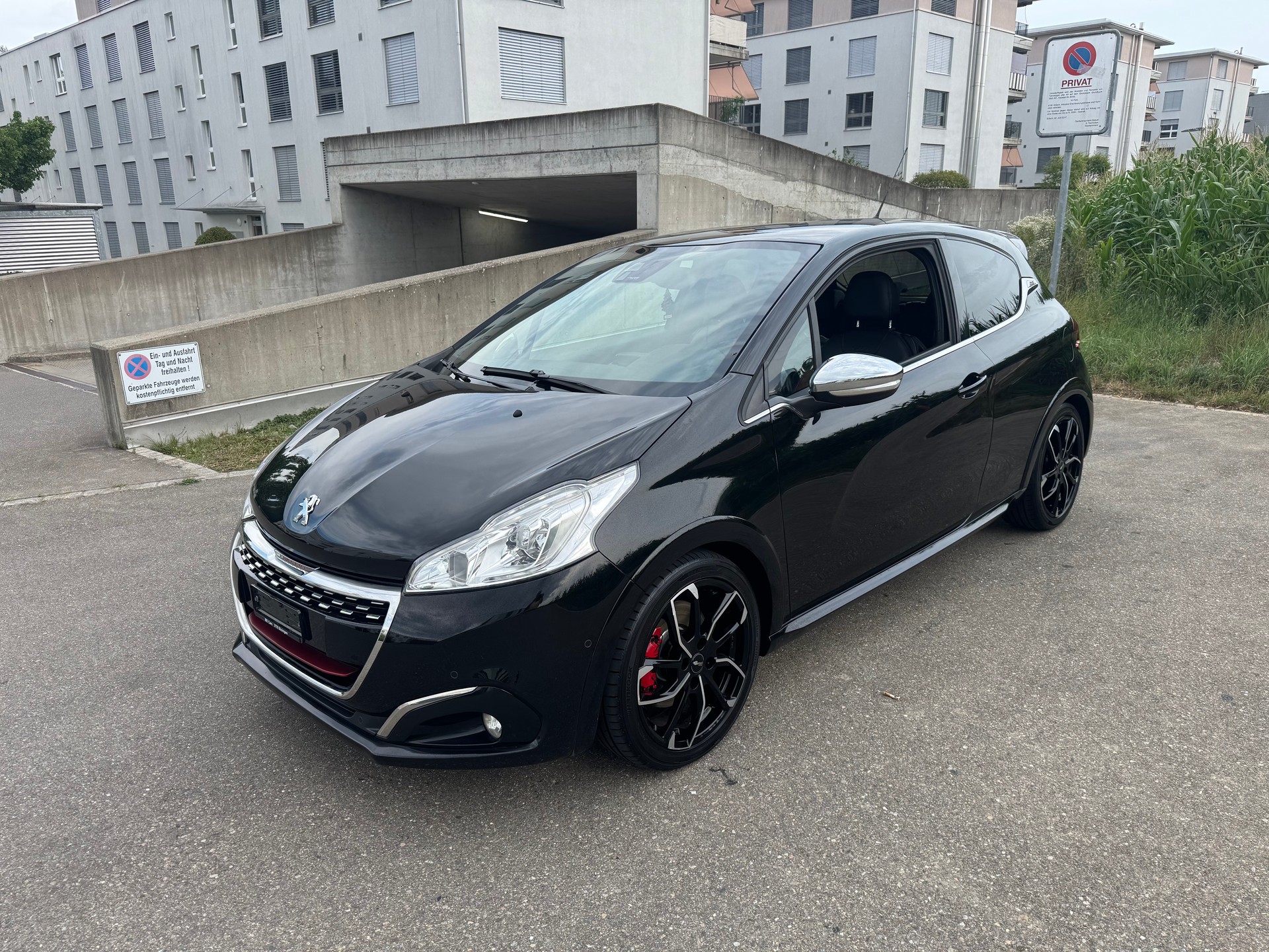 PEUGEOT 208 1.6 Turbo GTi Sport-image-0