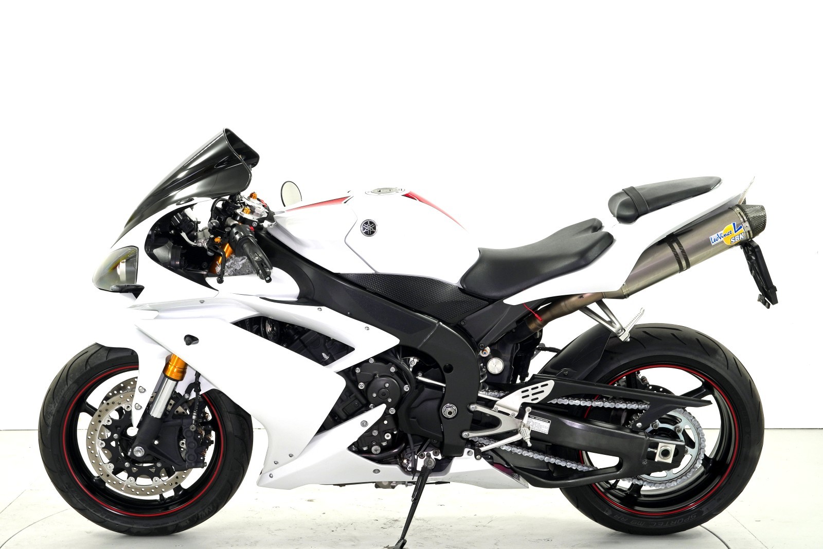 YAMAHA YZF-R1-image-4