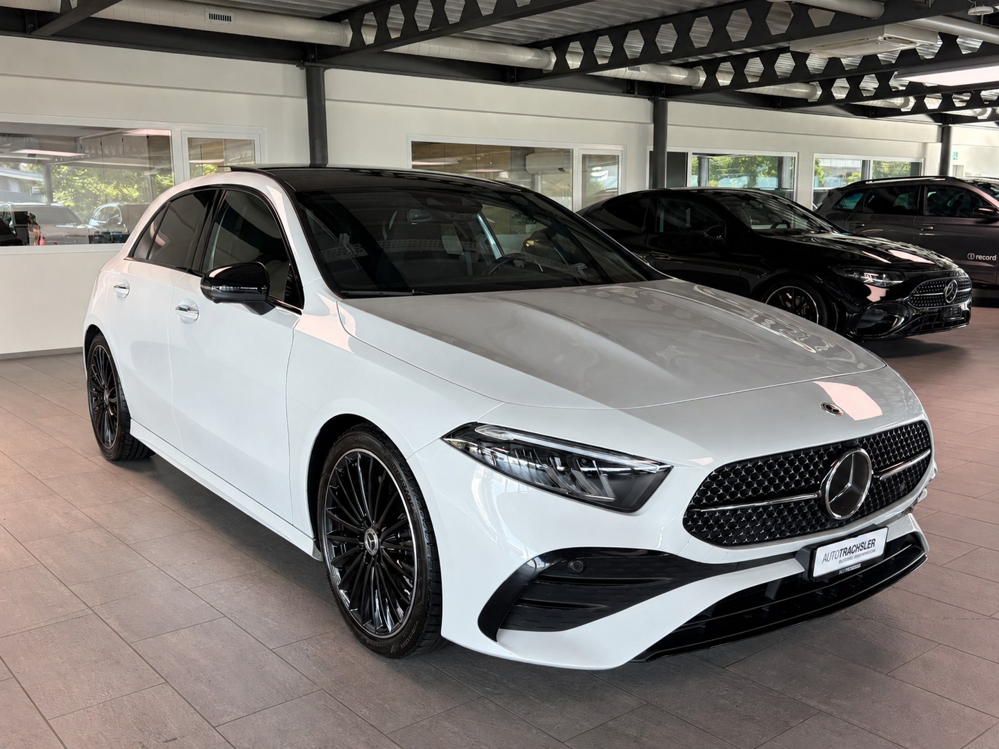 MERCEDES-BENZ A 250 4Matic 8G-DCT-image-3