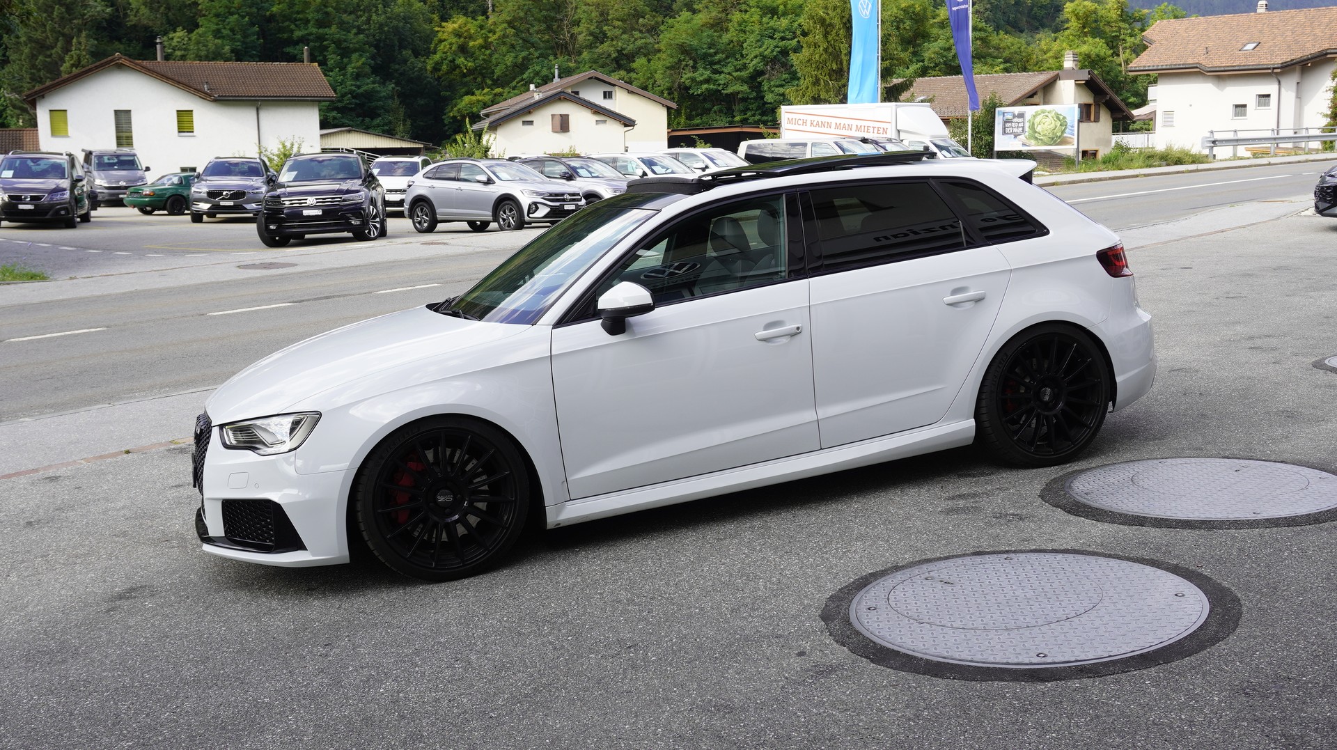 AUDI RS3 2.5 TSI quattro S-tronic-image-14