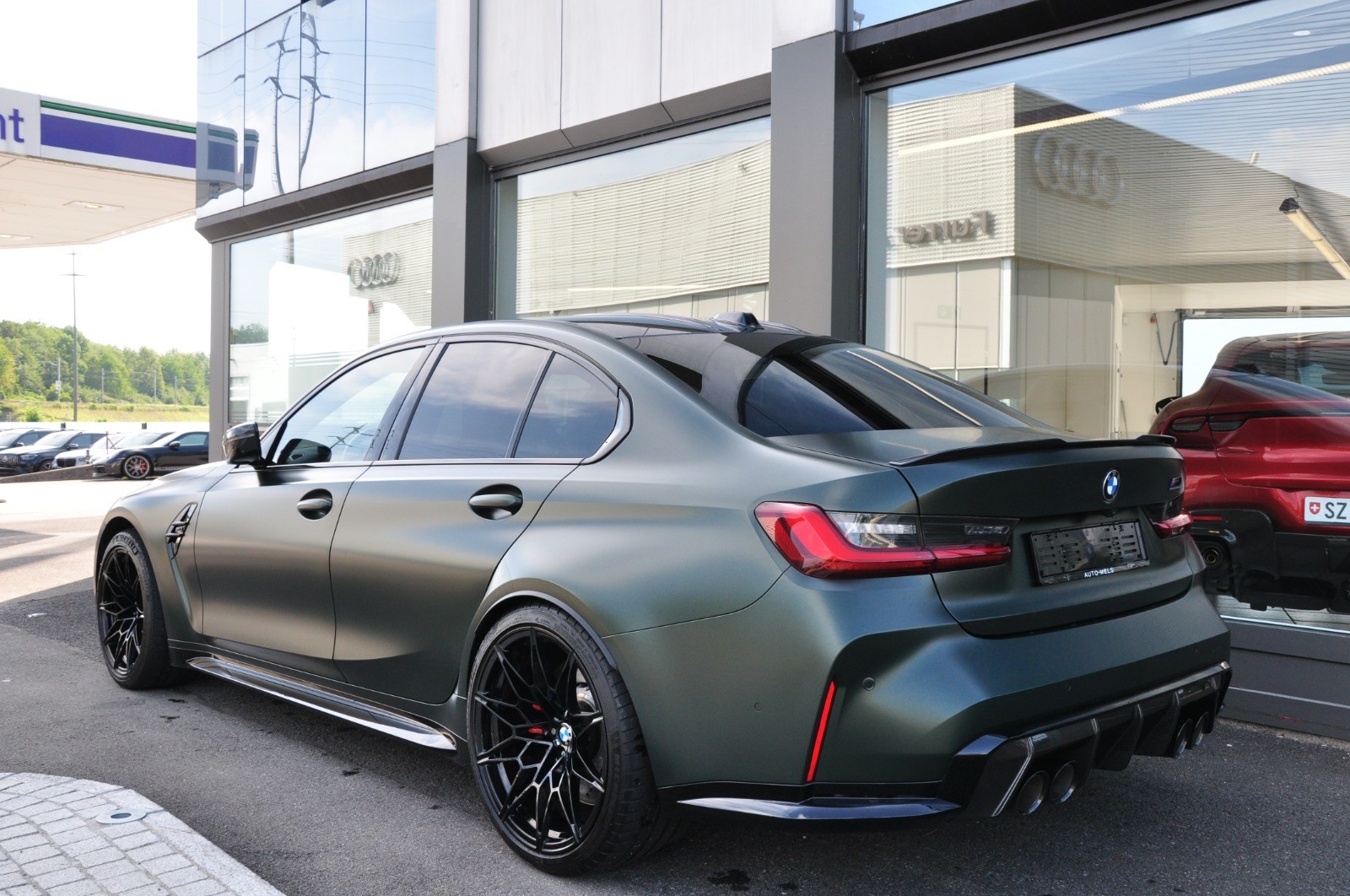 BMW M3 Competition M xDrive-image-6