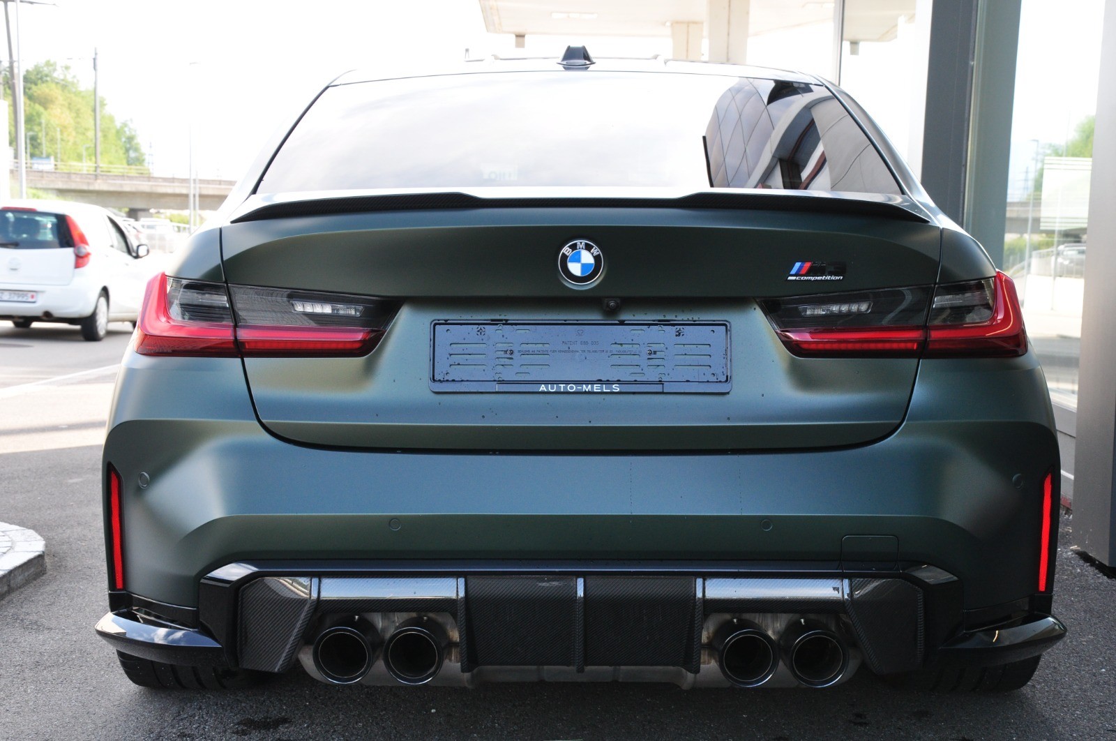 BMW M3 Competition M xDrive-image-9