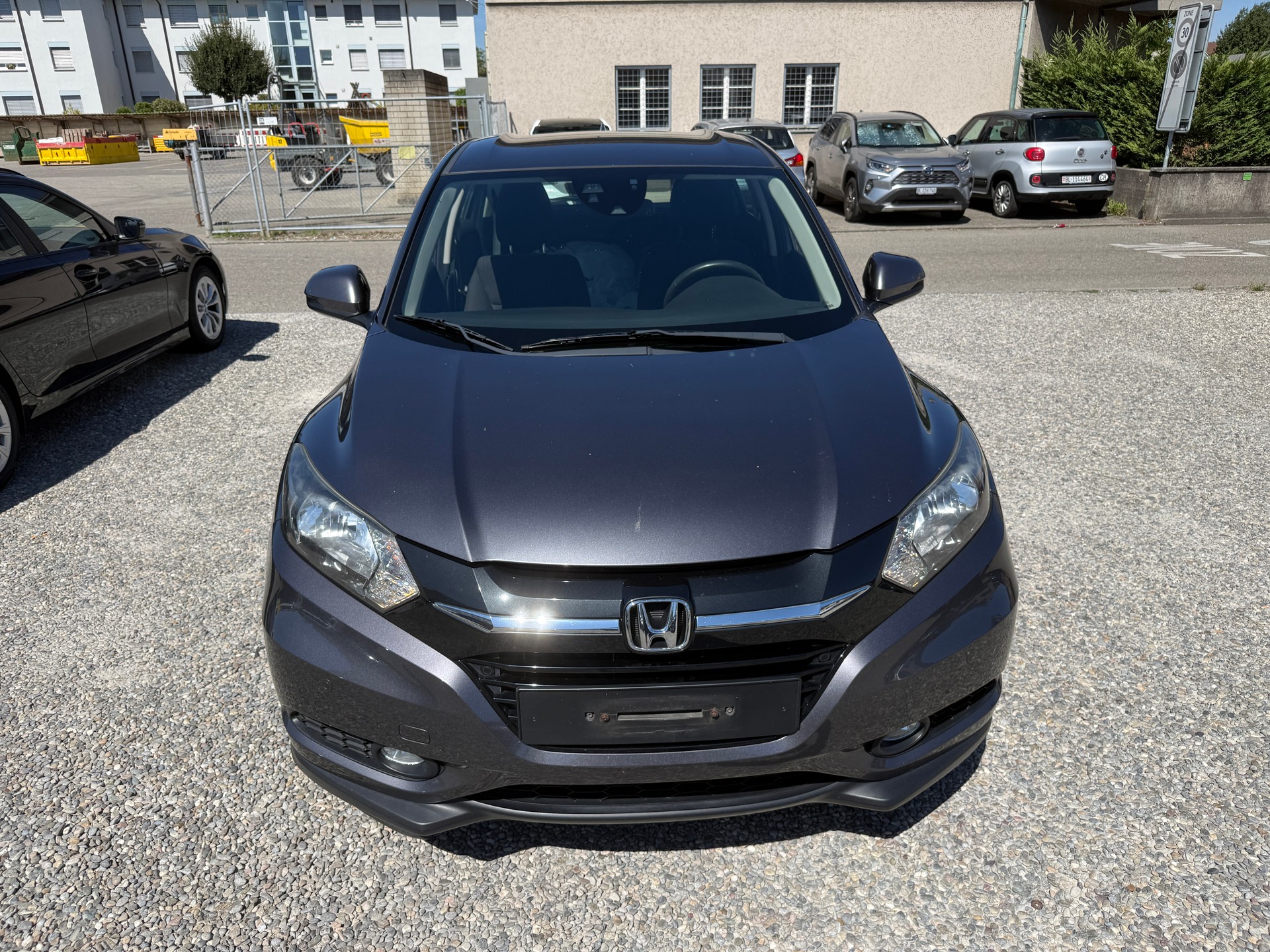 HONDA HR-V 1.6i-DTEC Elegance-image-2