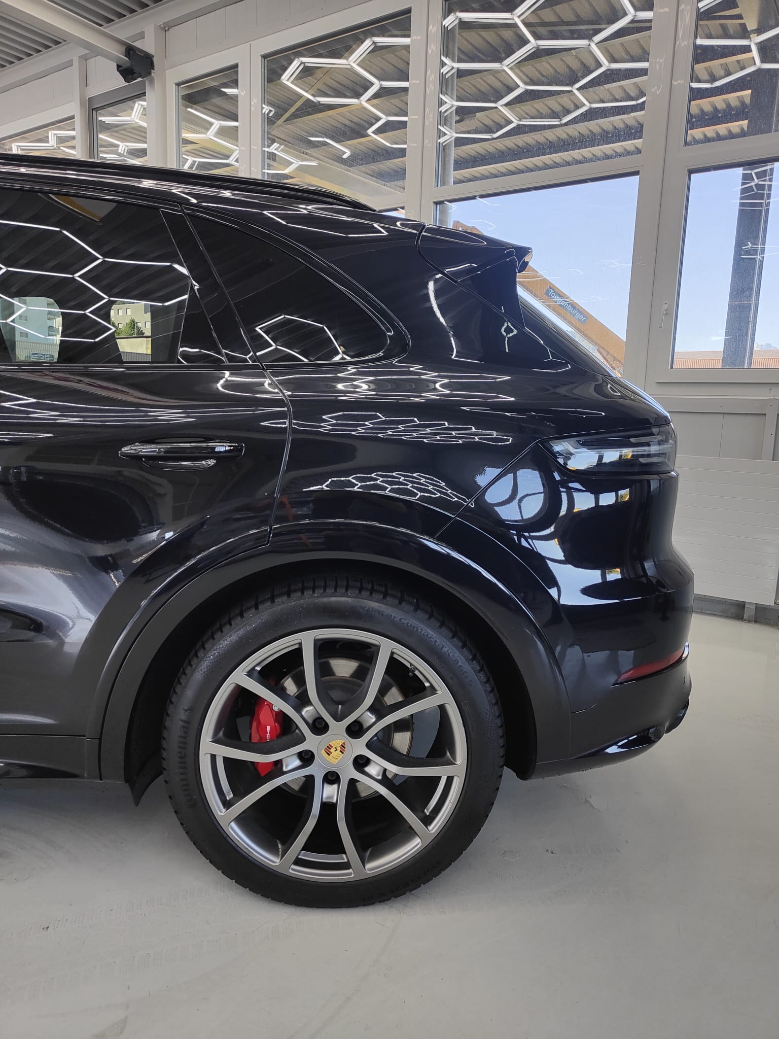PORSCHE Cayenne GTS-image-10