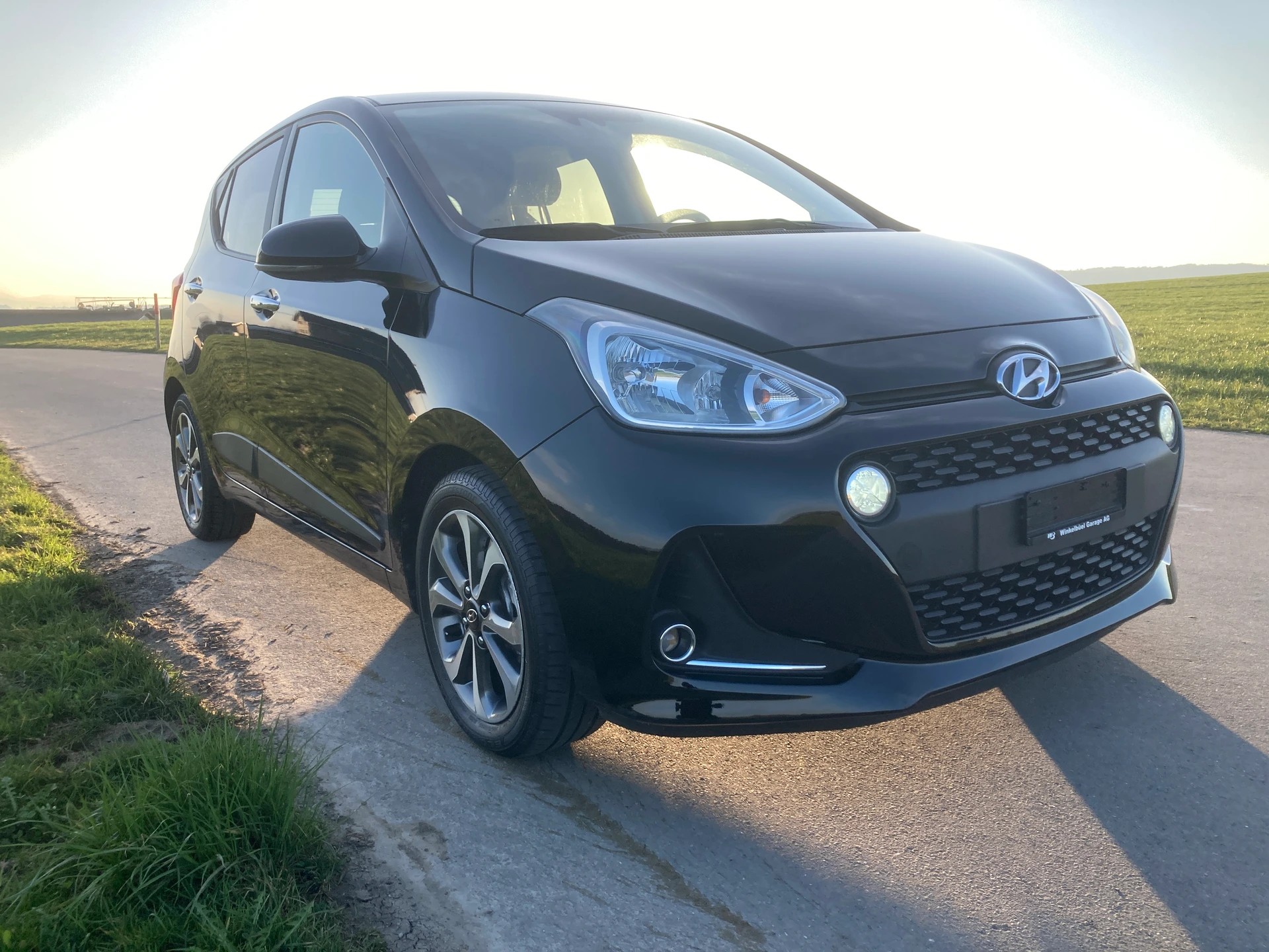 HYUNDAI i10 1.2 Vertex-image-1