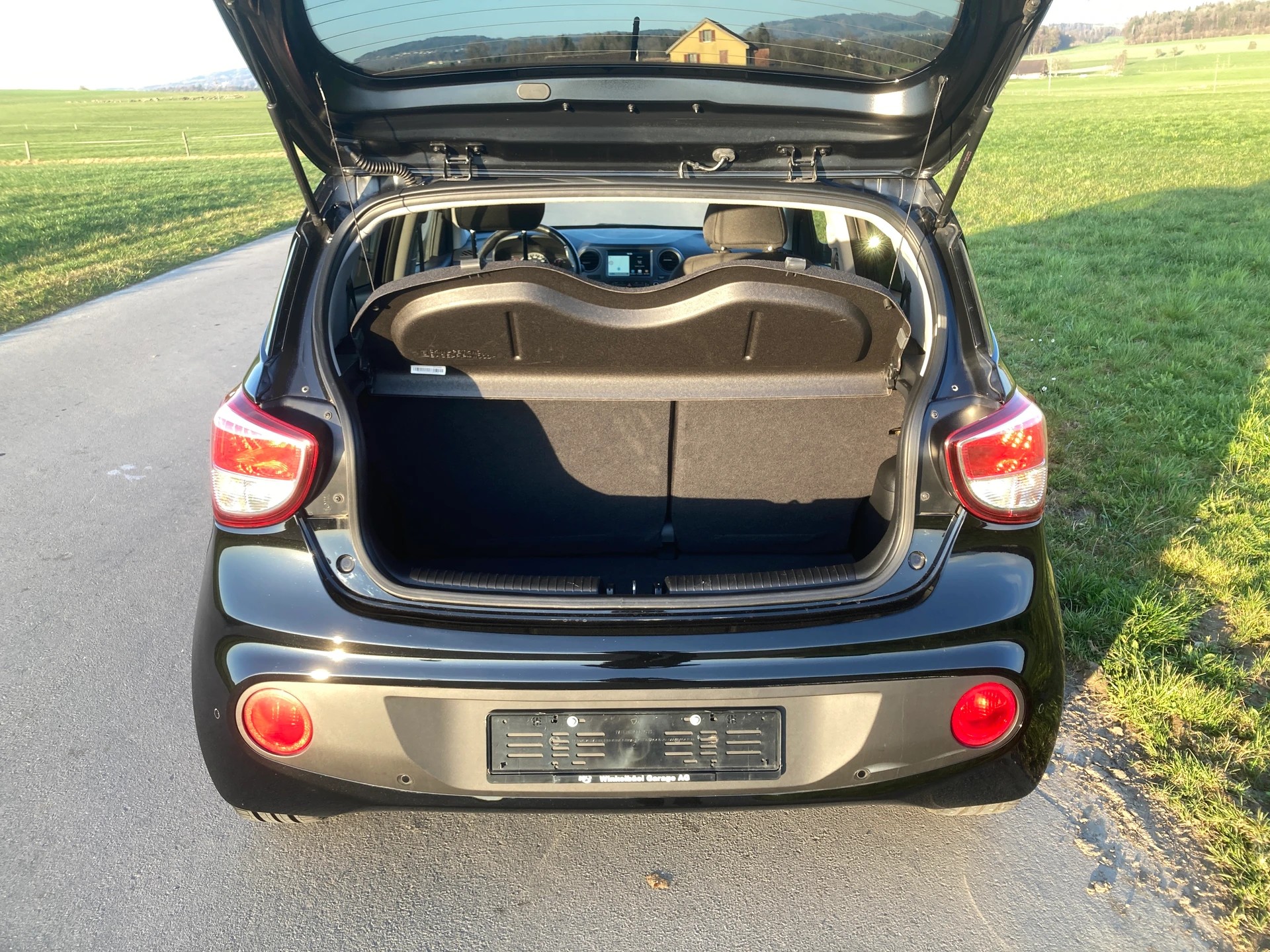 HYUNDAI i10 1.2 Vertex-image-5