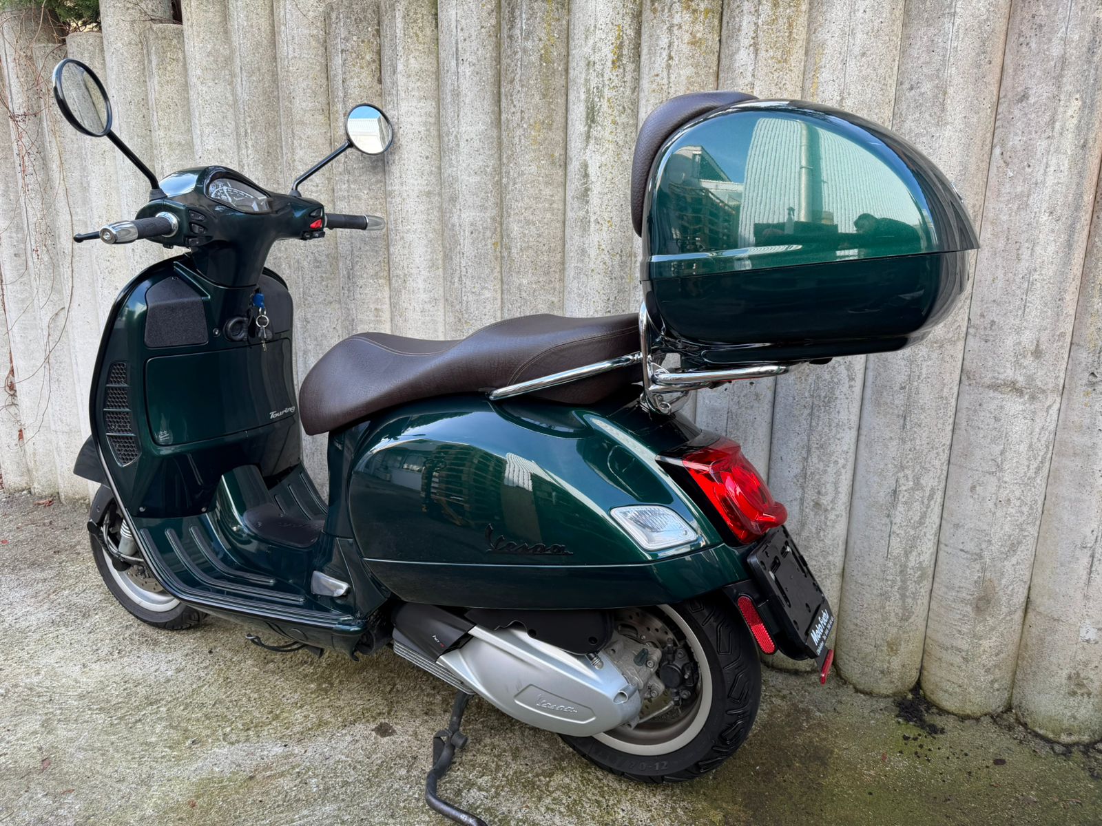 PIAGGIO Vespa GTS 300 HPE Yacht Club ABS/ASR-image-2