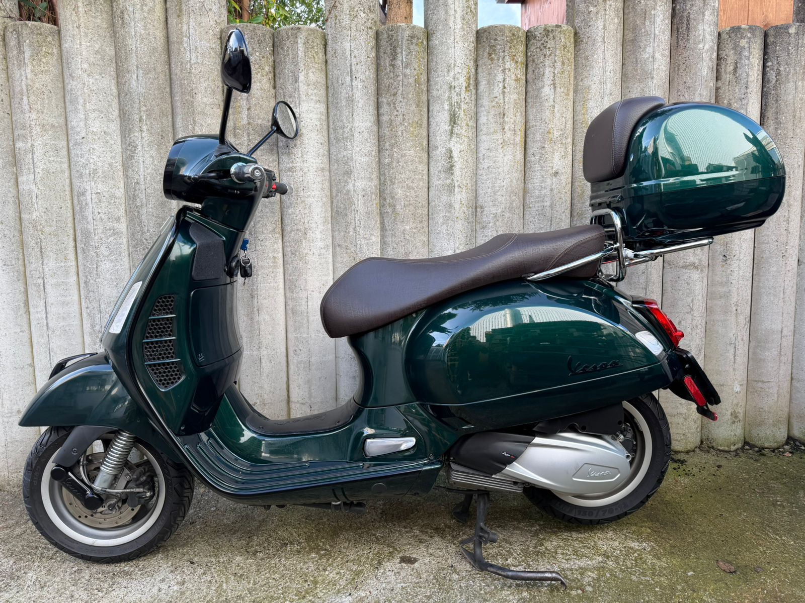 PIAGGIO Vespa GTS 300 HPE Yacht Club ABS/ASR-image-1