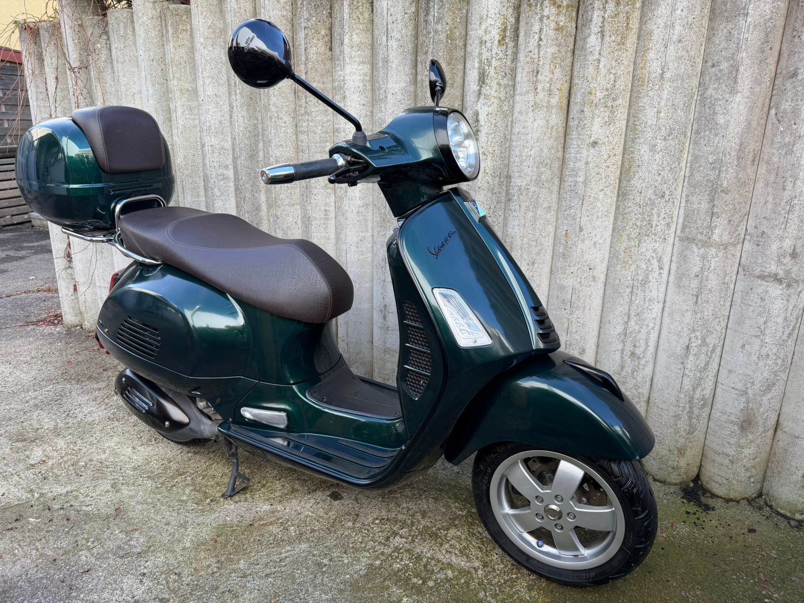 PIAGGIO Vespa GTS 300 HPE Yacht Club ABS/ASR-image-5