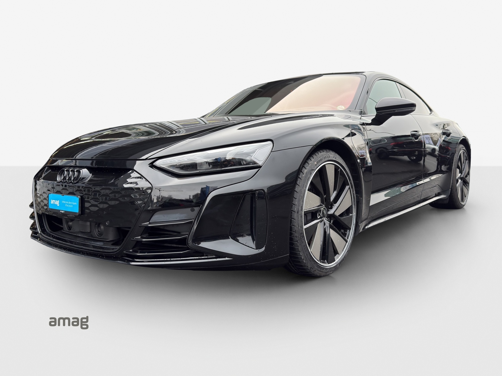 AUDI e-tron GT quattro-image-0