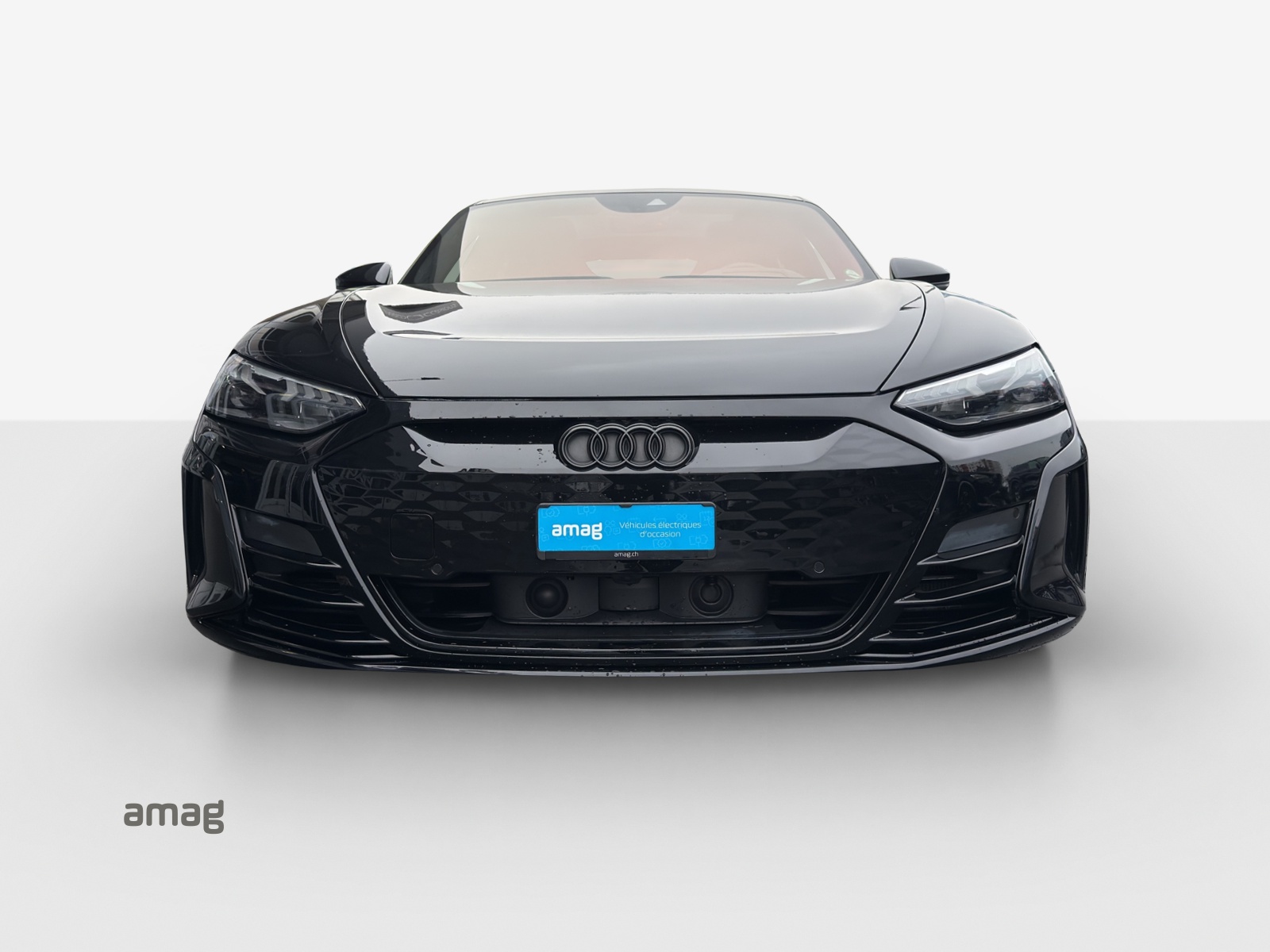 AUDI e-tron GT quattro-image-7