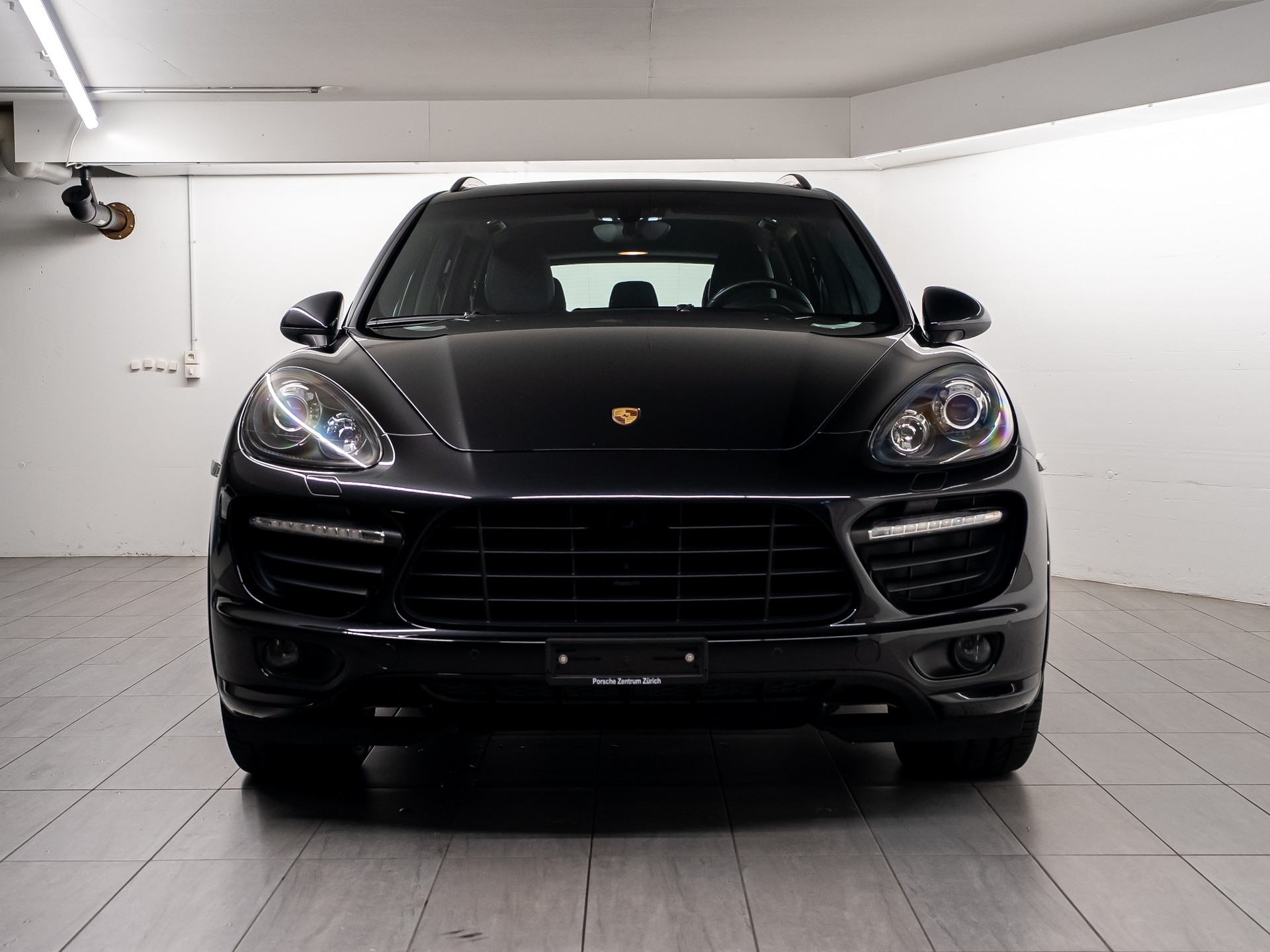 PORSCHE 4.8 V8 GTS | TOP-ZUSTAND | LEASING MÖGLICH-image-0