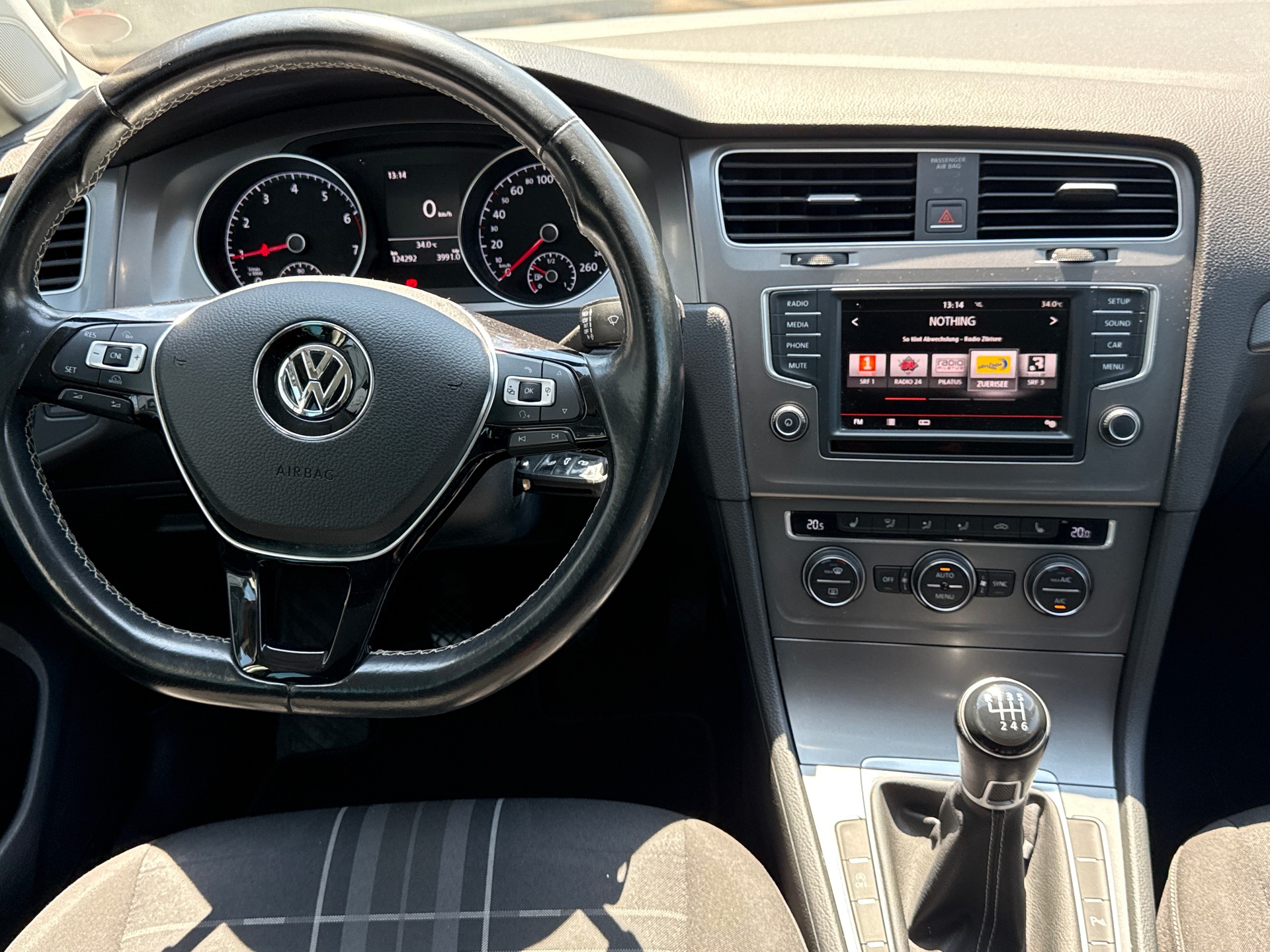 VW Golf Variant 1.2 TSI Lounge-image-7