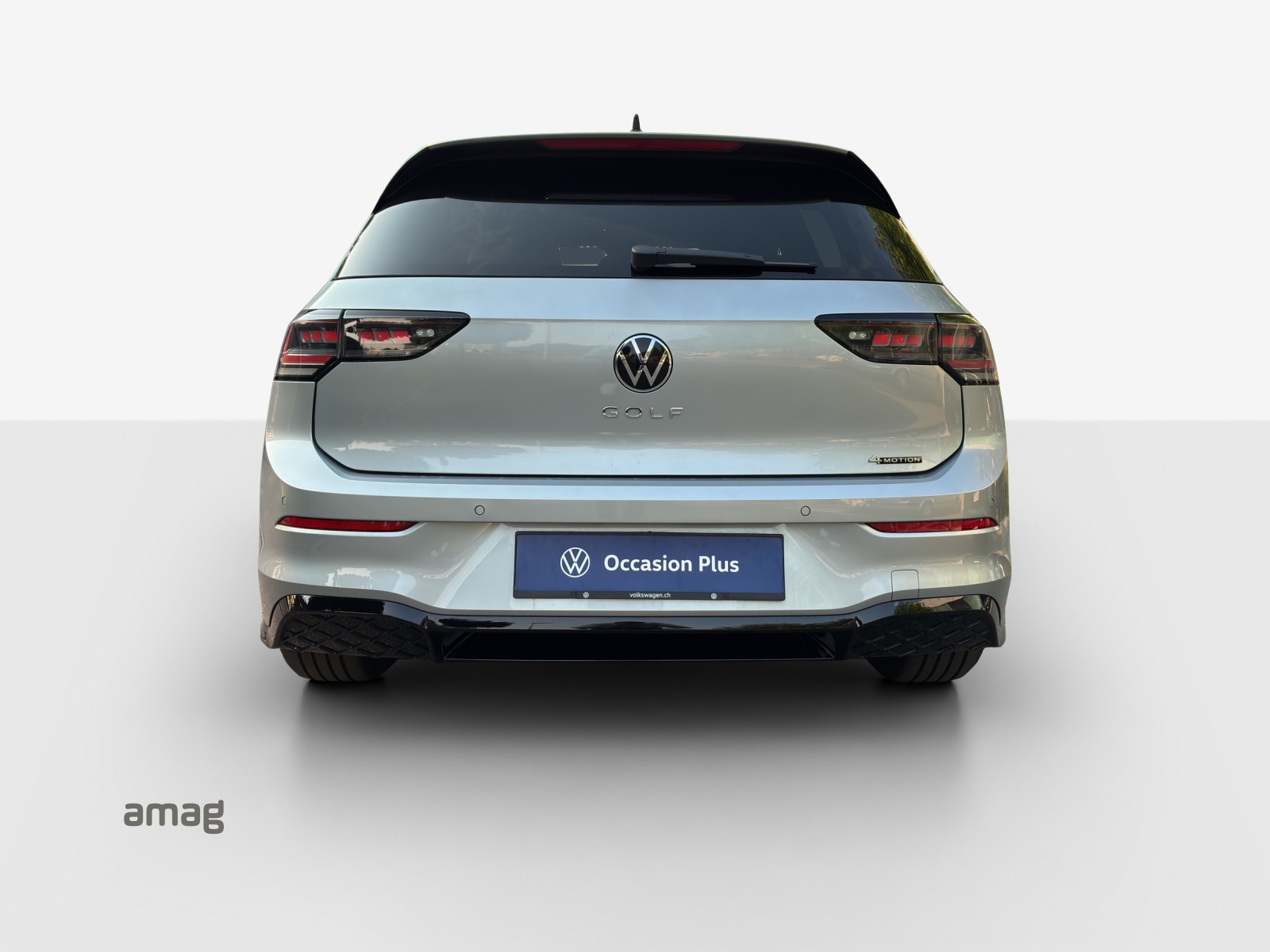 VW Golf 2.0 TSI R-Line DSG 4 Motion-image-4