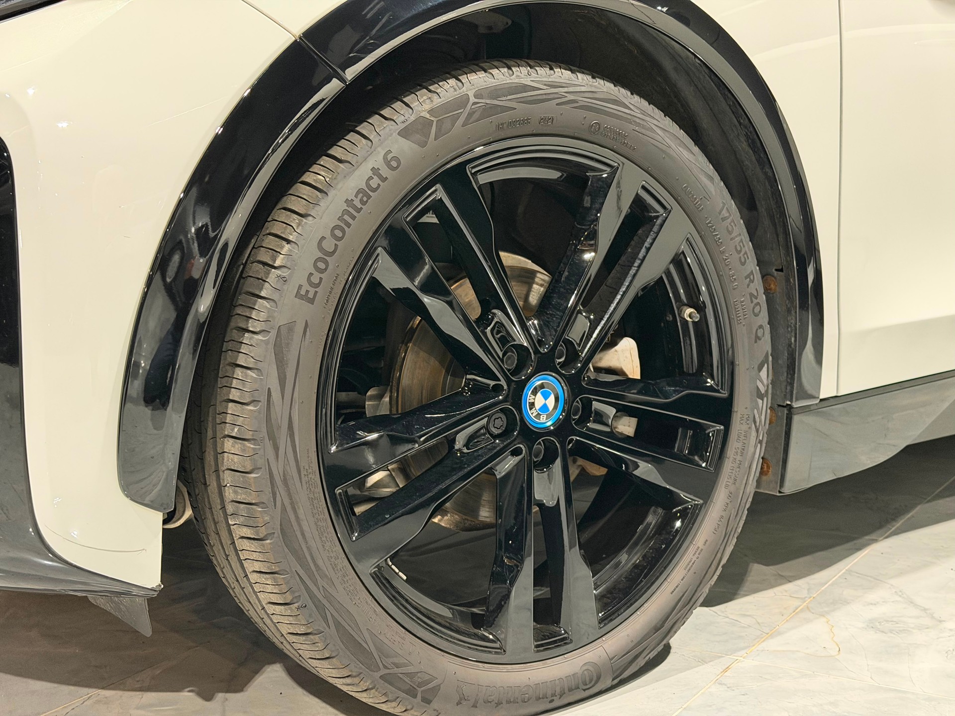 BMW i3s (120Ah)-image-10