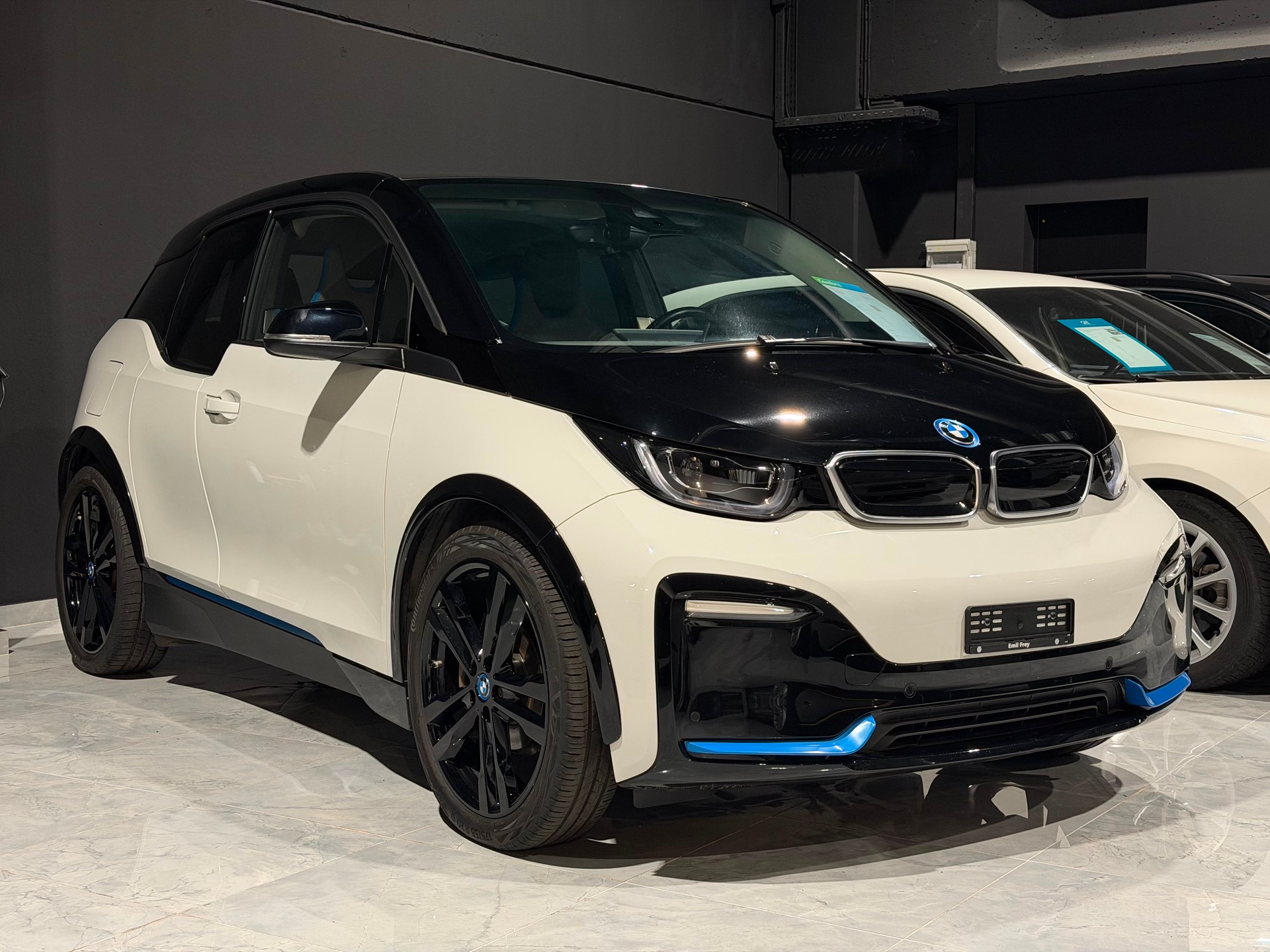 BMW i3s (120Ah)-image-0