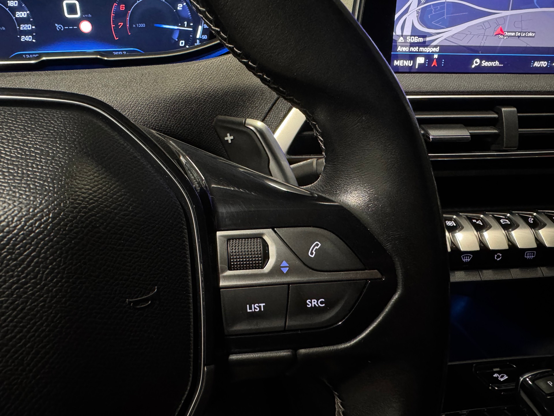 PEUGEOT 3008 1.6 THP GT Line EAT (11)(M)-image-11
