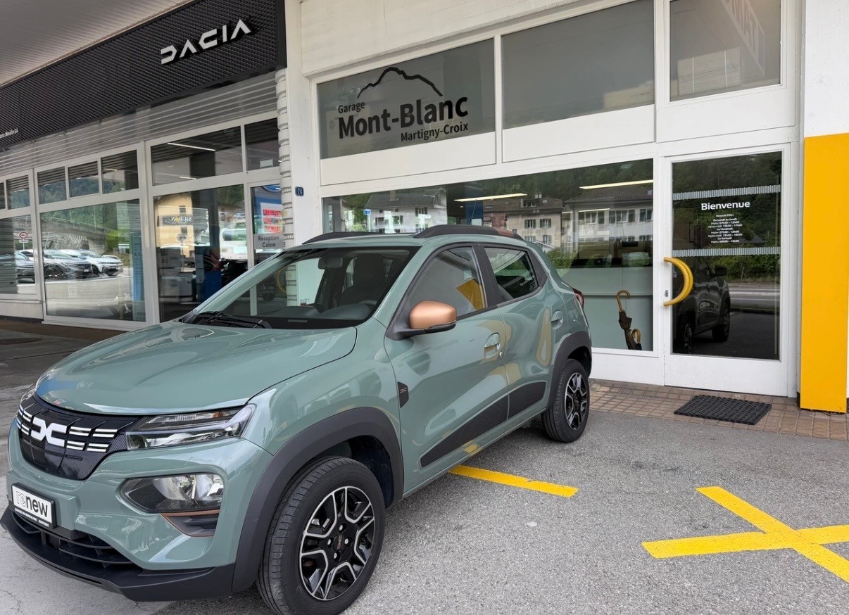 DACIA Spring 27 kWh Electric 65 Extreme-image-0