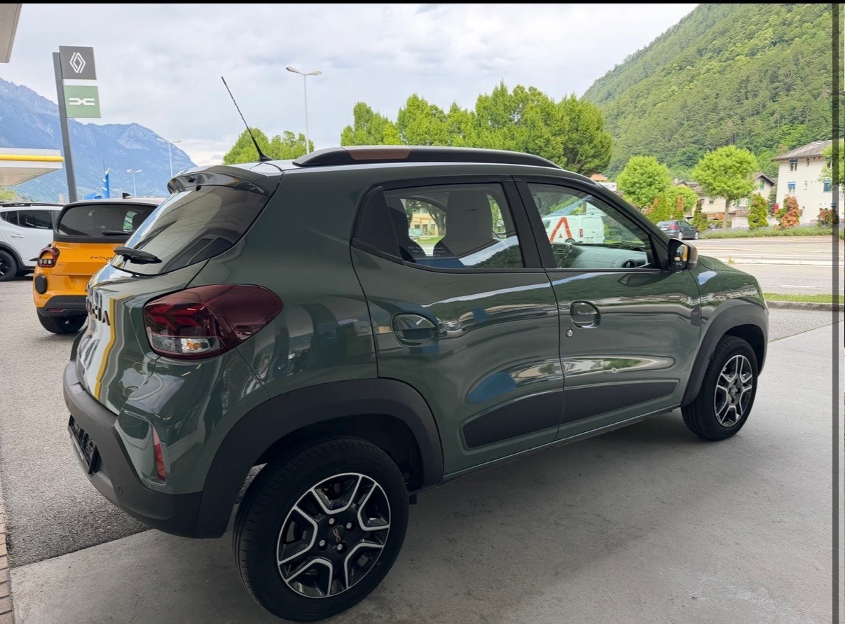 DACIA Spring 27 kWh Electric 65 Extreme-image-2