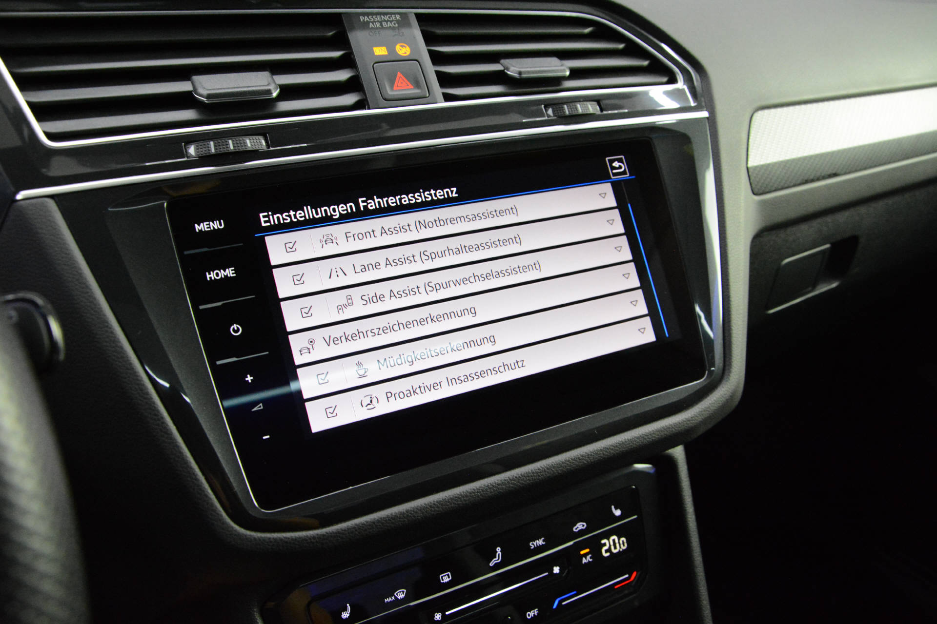 VW Tiguan 2.0 TSI R-Line DSG-image-17