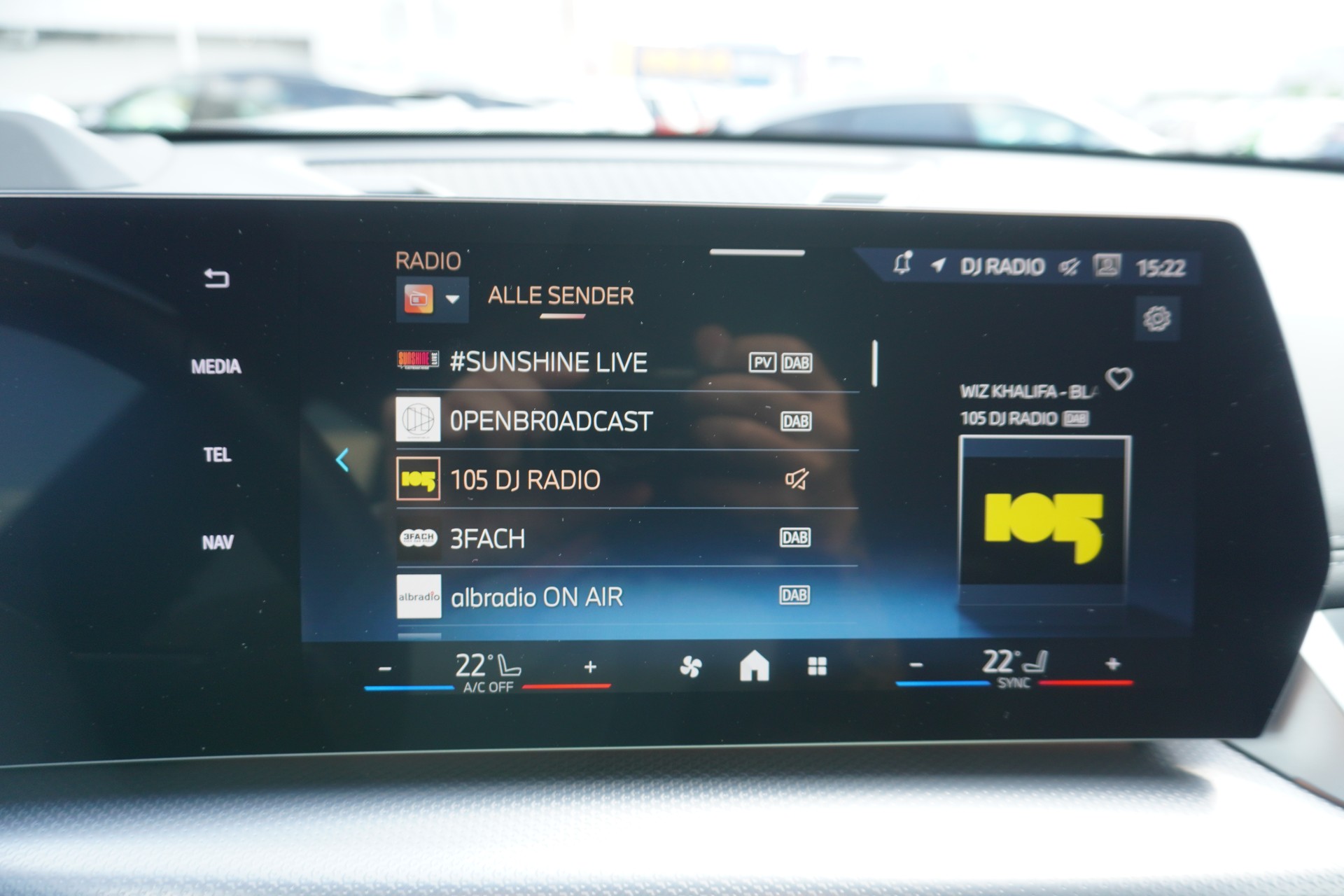 BMW iX1 xDrive 30 M Sport-image-24