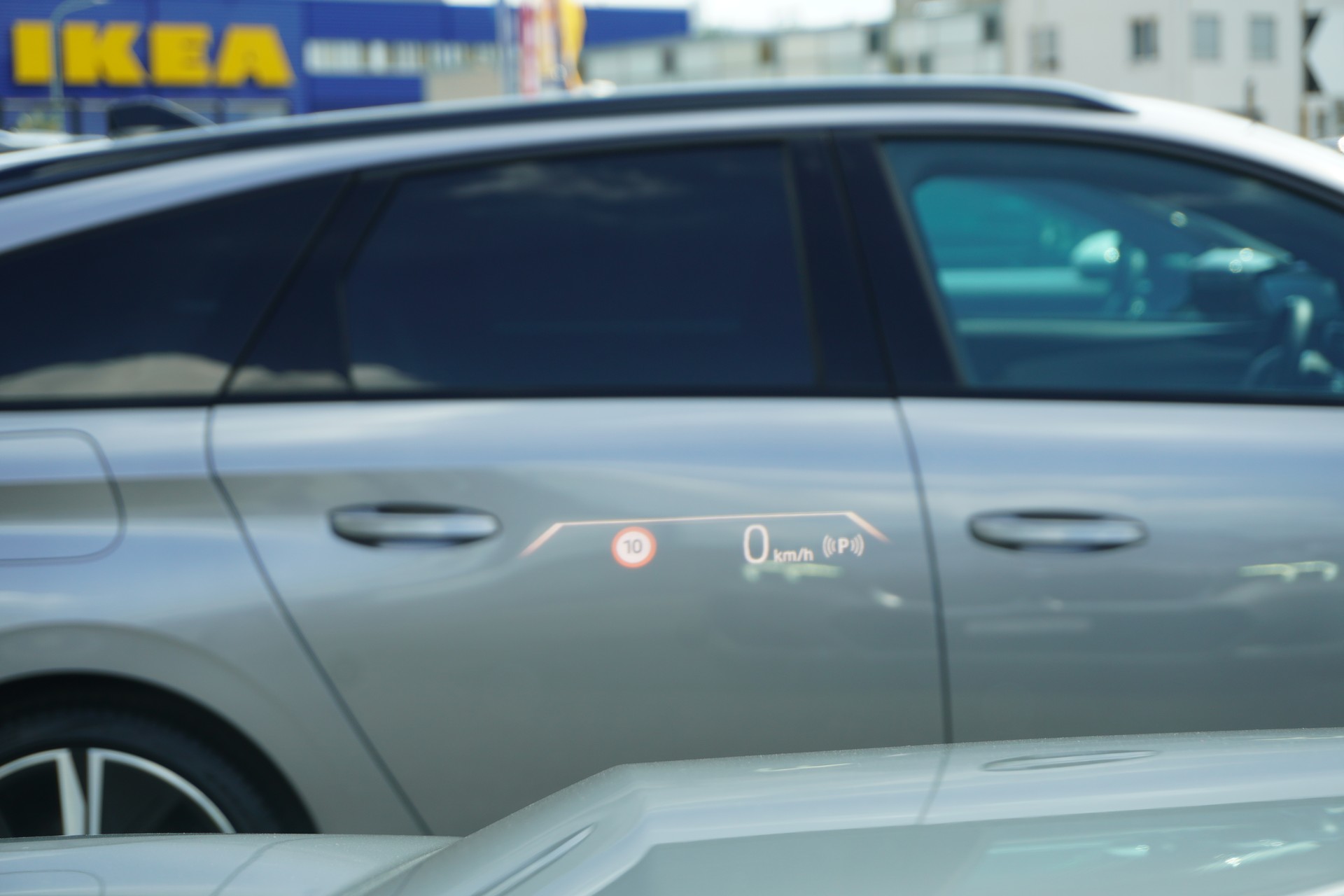 BMW iX1 xDrive 30 M Sport-image-26