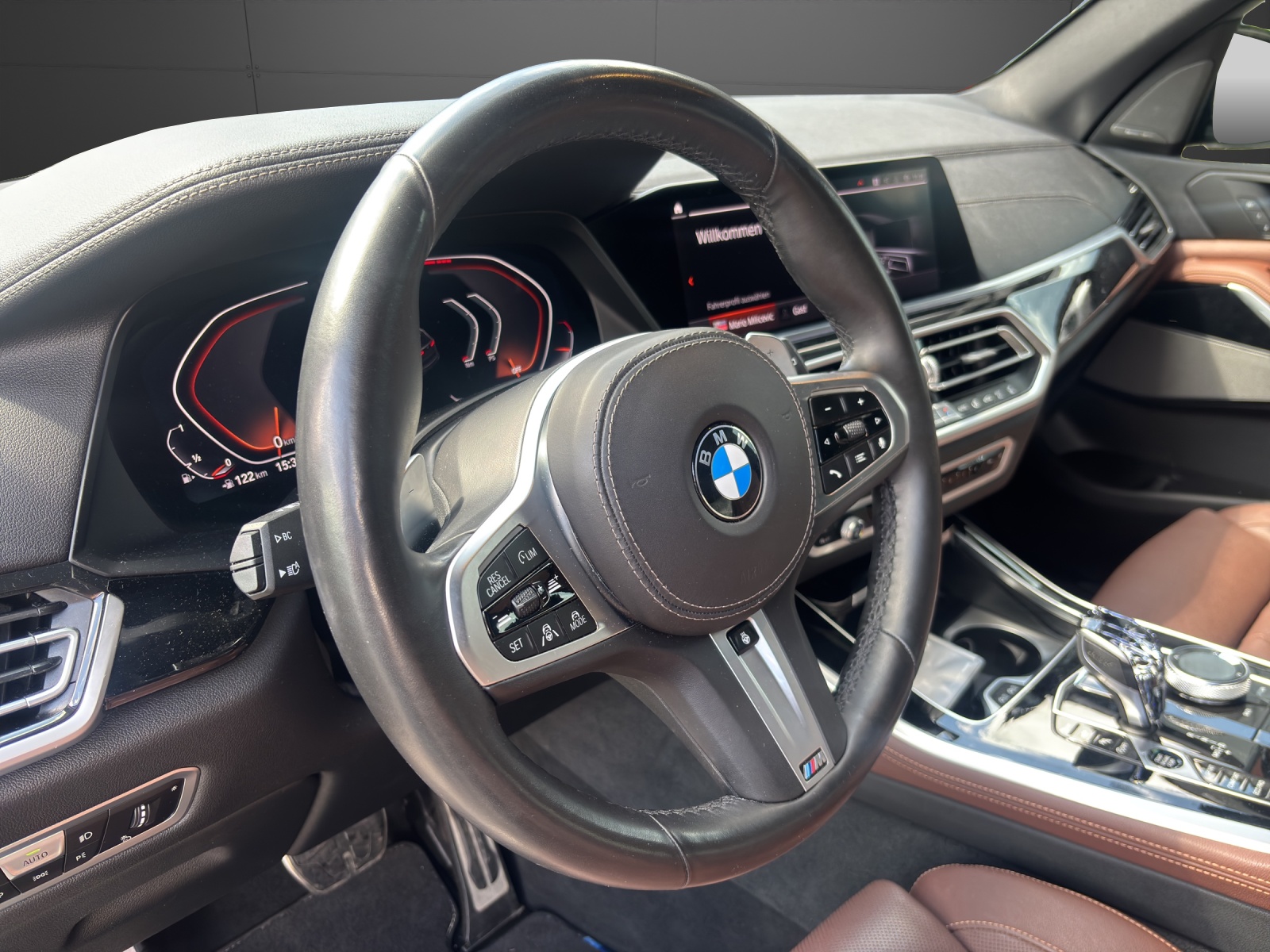 BMW X5 xDrive 40i Steptronic-image-4