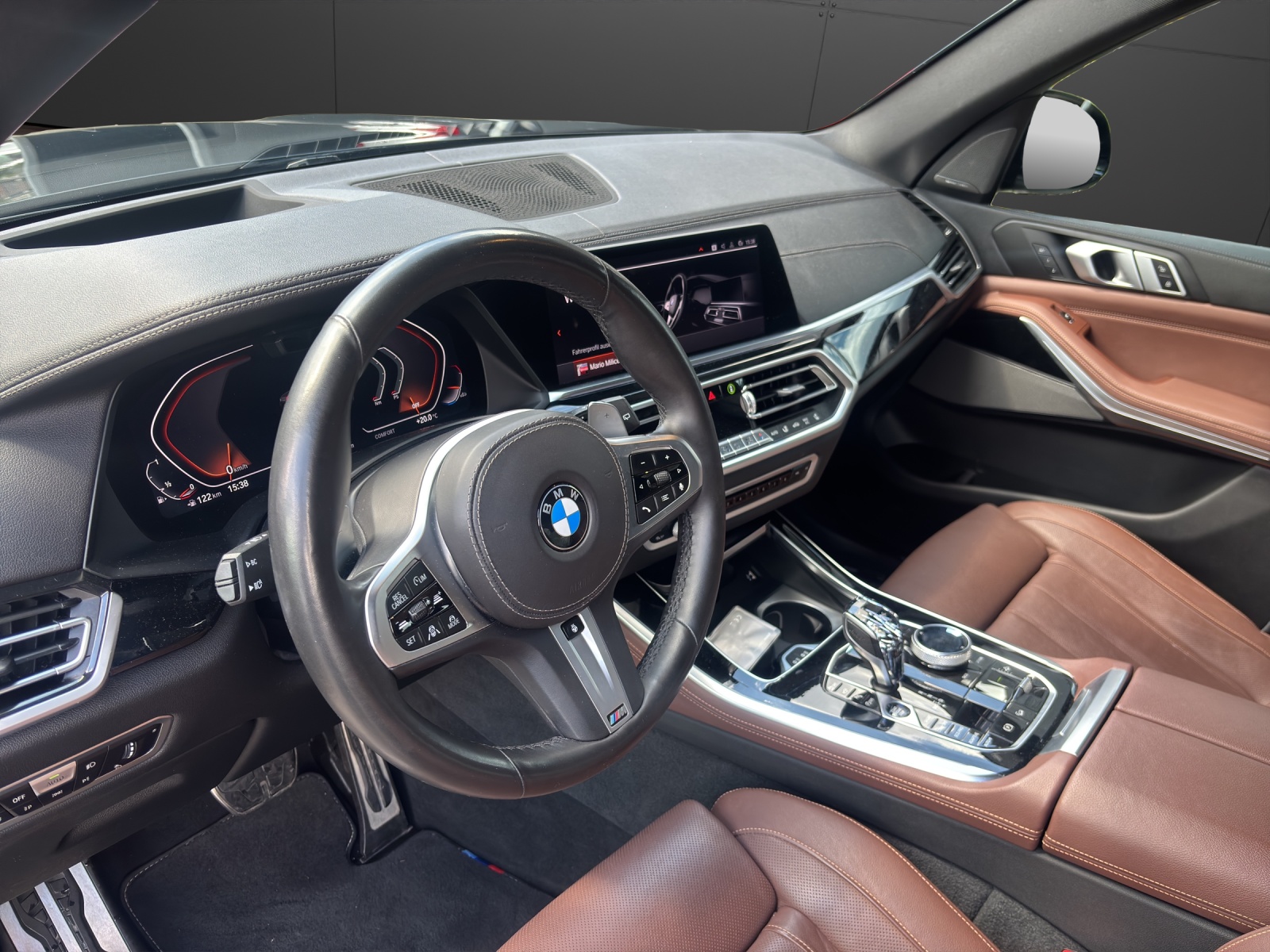 BMW X5 xDrive 40i Steptronic-image-3