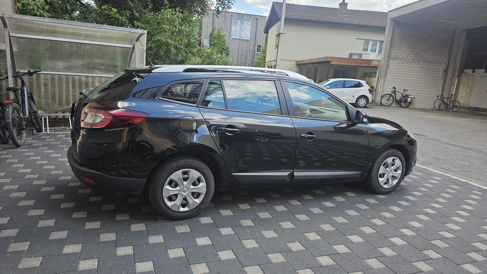 RENAULT 1.4 TCe Dynamique-image-1