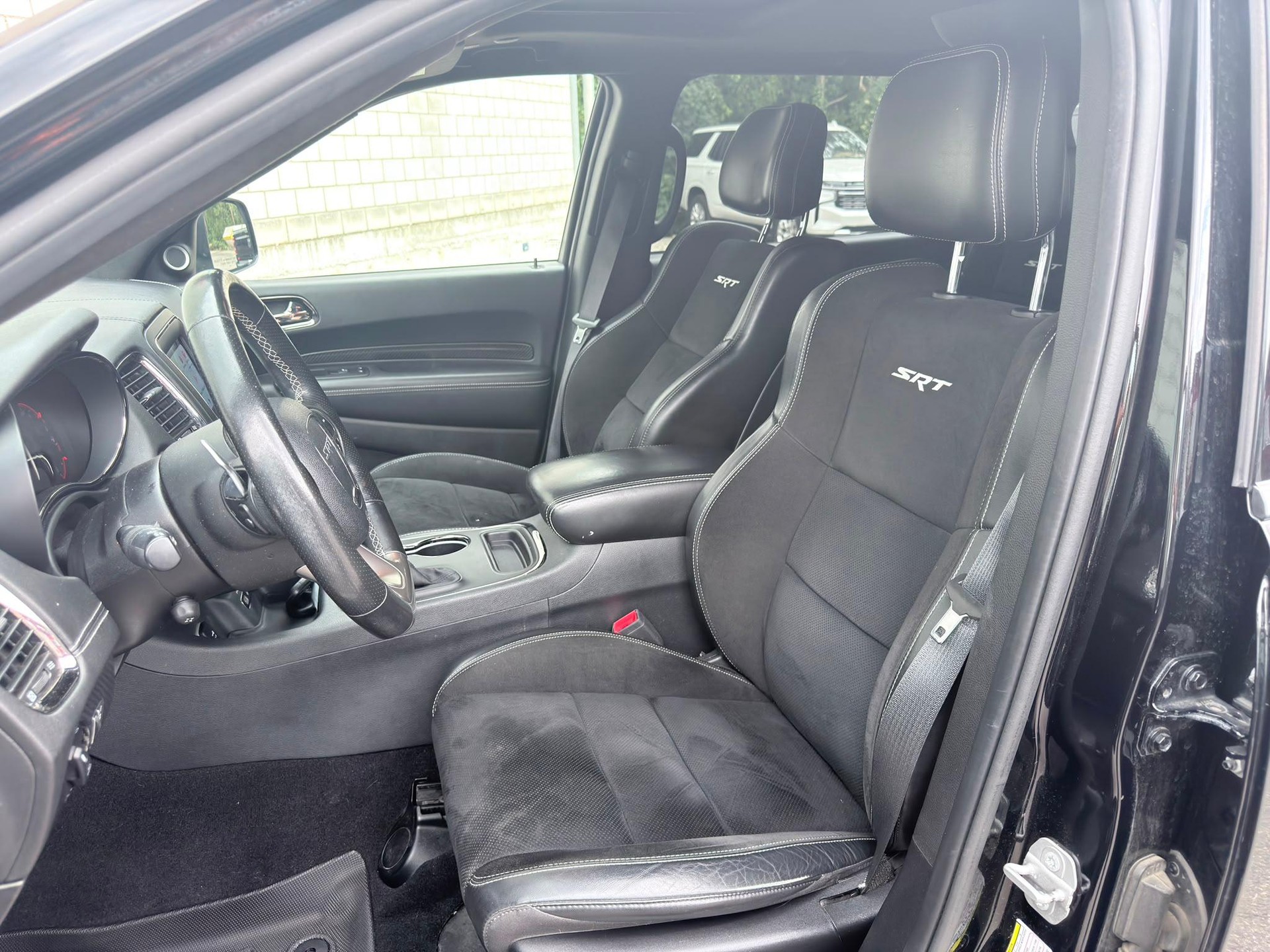 DODGE DURANGO SRT 392 AWD-image-7