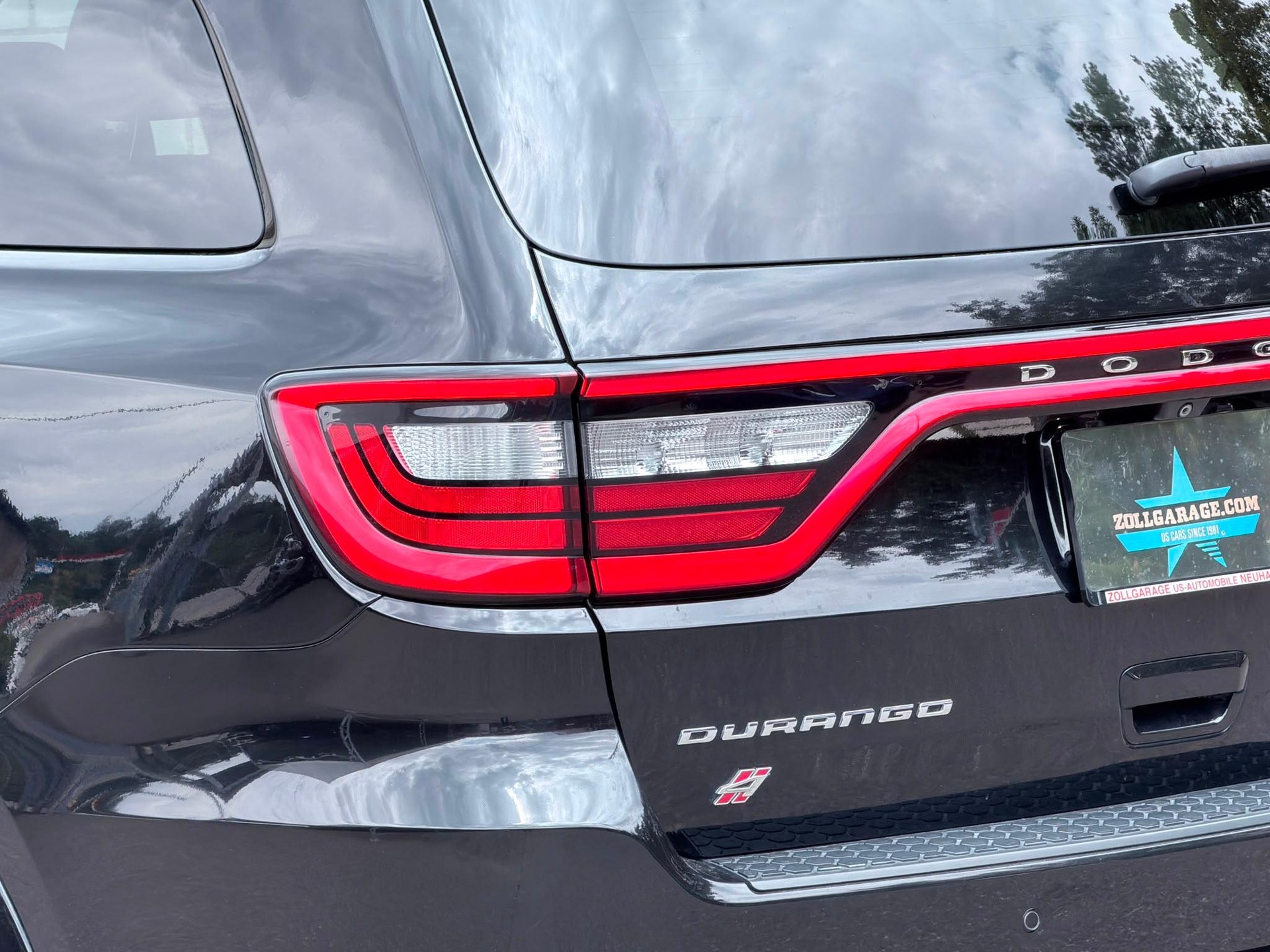 DODGE DURANGO SRT 392 AWD-image-6