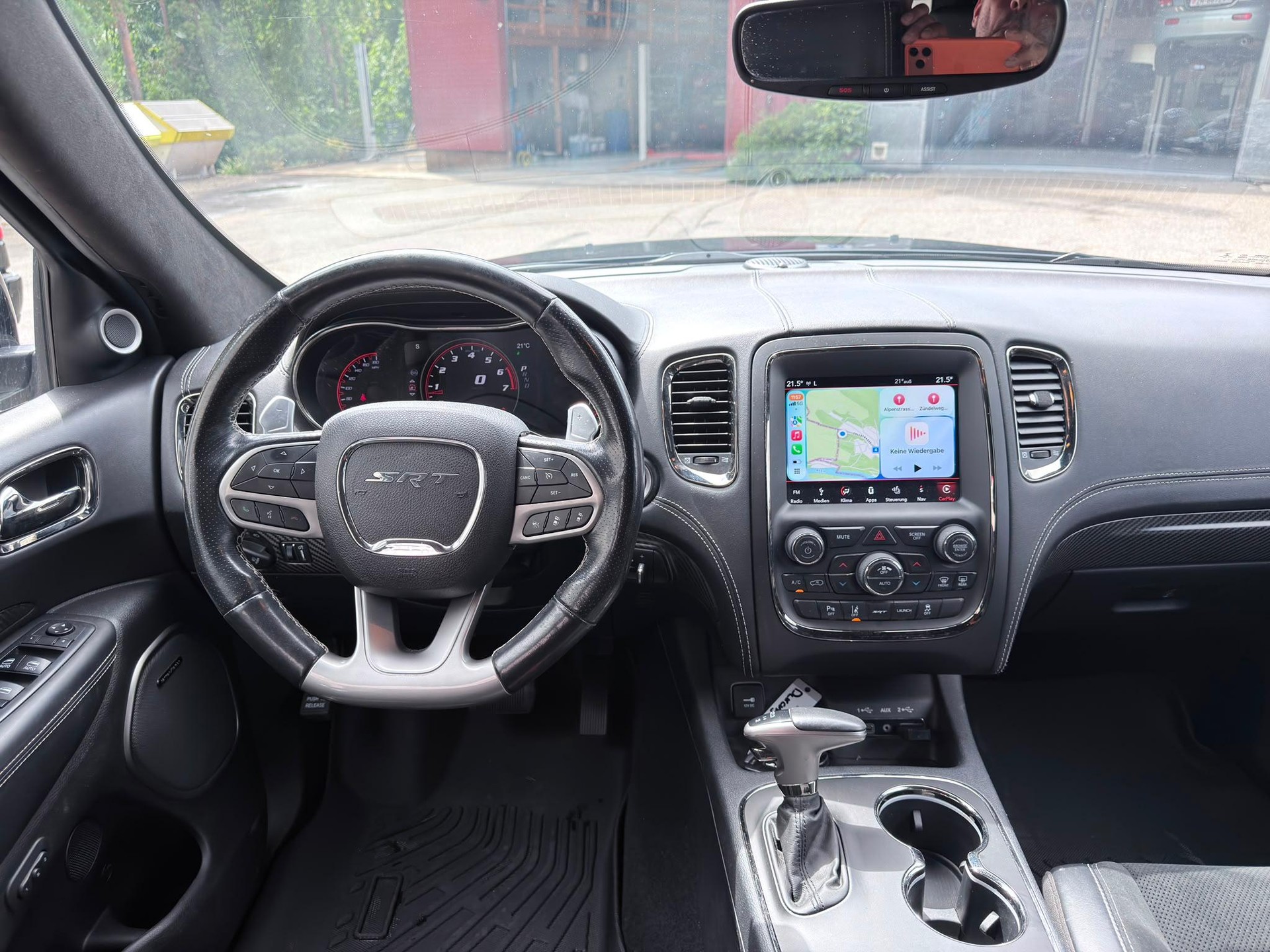 DODGE DURANGO SRT 392 AWD-image-12