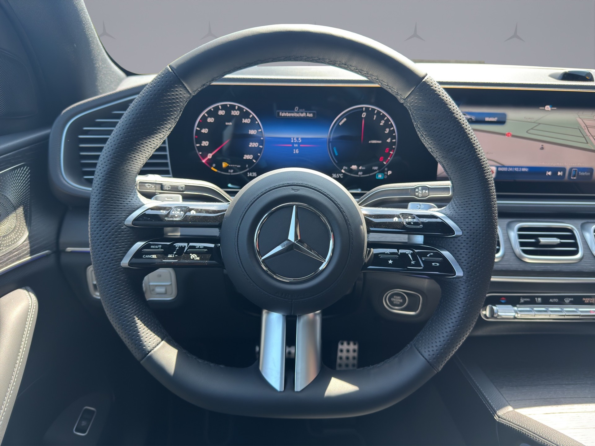 MERCEDES-BENZ GLE 350 de EQ Star AMG Line 4matic-image-11