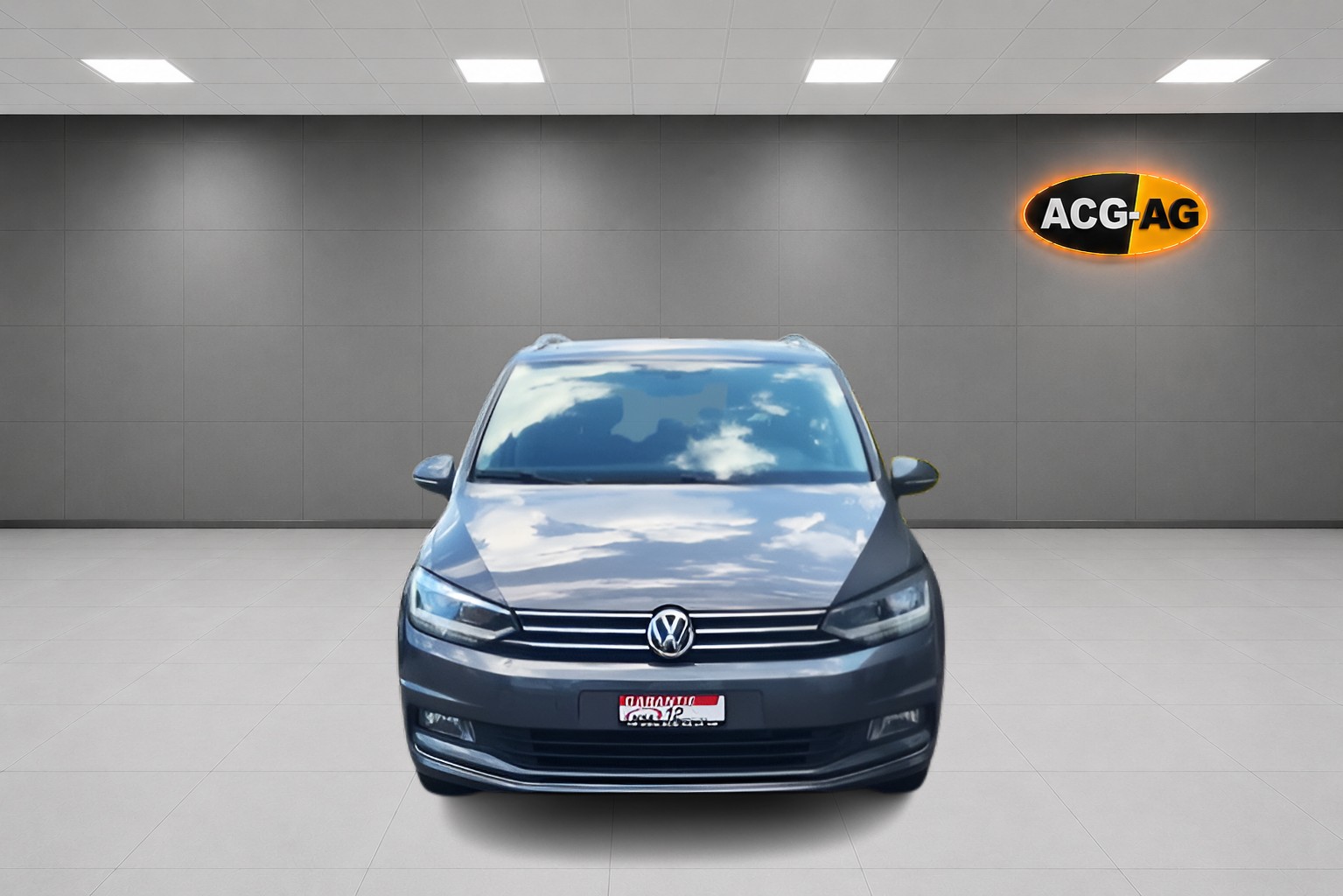 VW Touran 2.0 TDI BlueMotion Technology Highline DSG ** 7-Plätzer ** Gr-Navi ** RF-Kamera ** Panorama-Glasdach ** ACC ** Ab MFK **-showroom-element-1