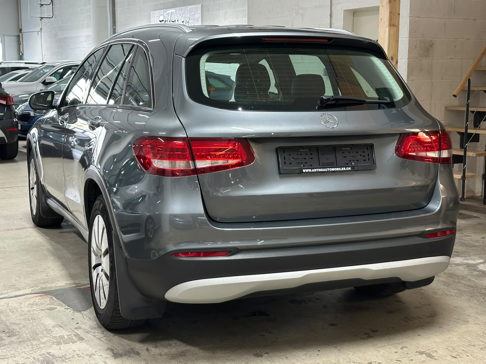MERCEDES-BENZ GLC 250 4Matic 9G-Tronic-image-3