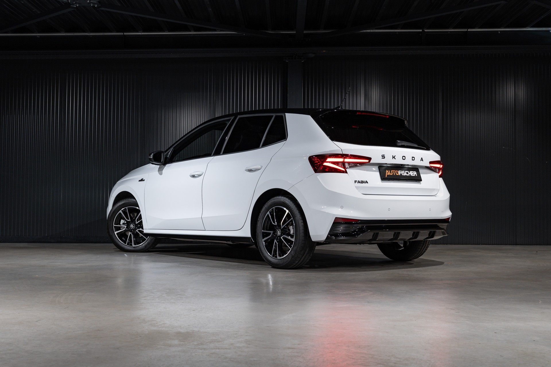 SKODA Fabia 1.0 TSI Monte Carlo DSG-image-1