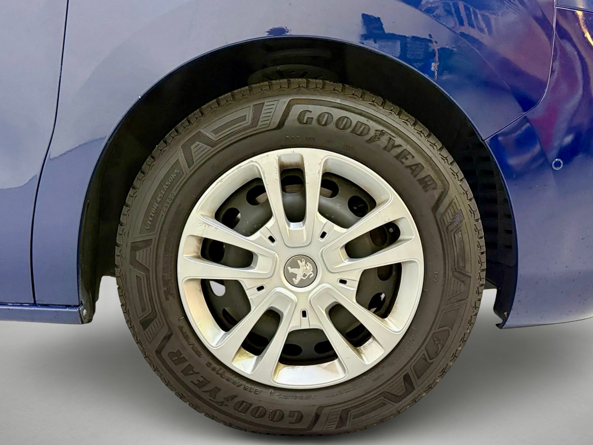 PEUGEOT Traveller 2.0 BlueHDi Business Compact 8 Plätzer-image-6