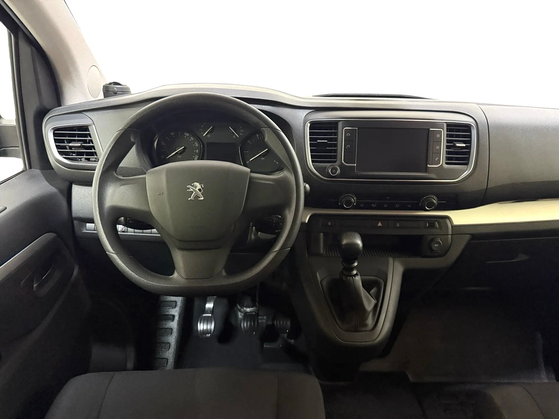 PEUGEOT Traveller 2.0 BlueHDi Business Compact 8 Plätzer-image-17
