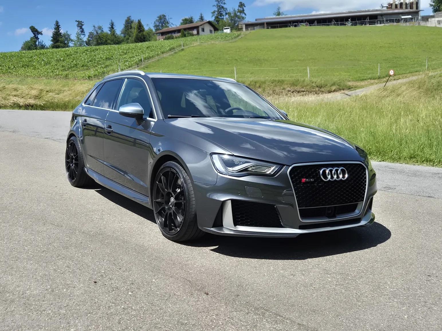 AUDI 2.5 T FSI quattro S-Tronic-image-0