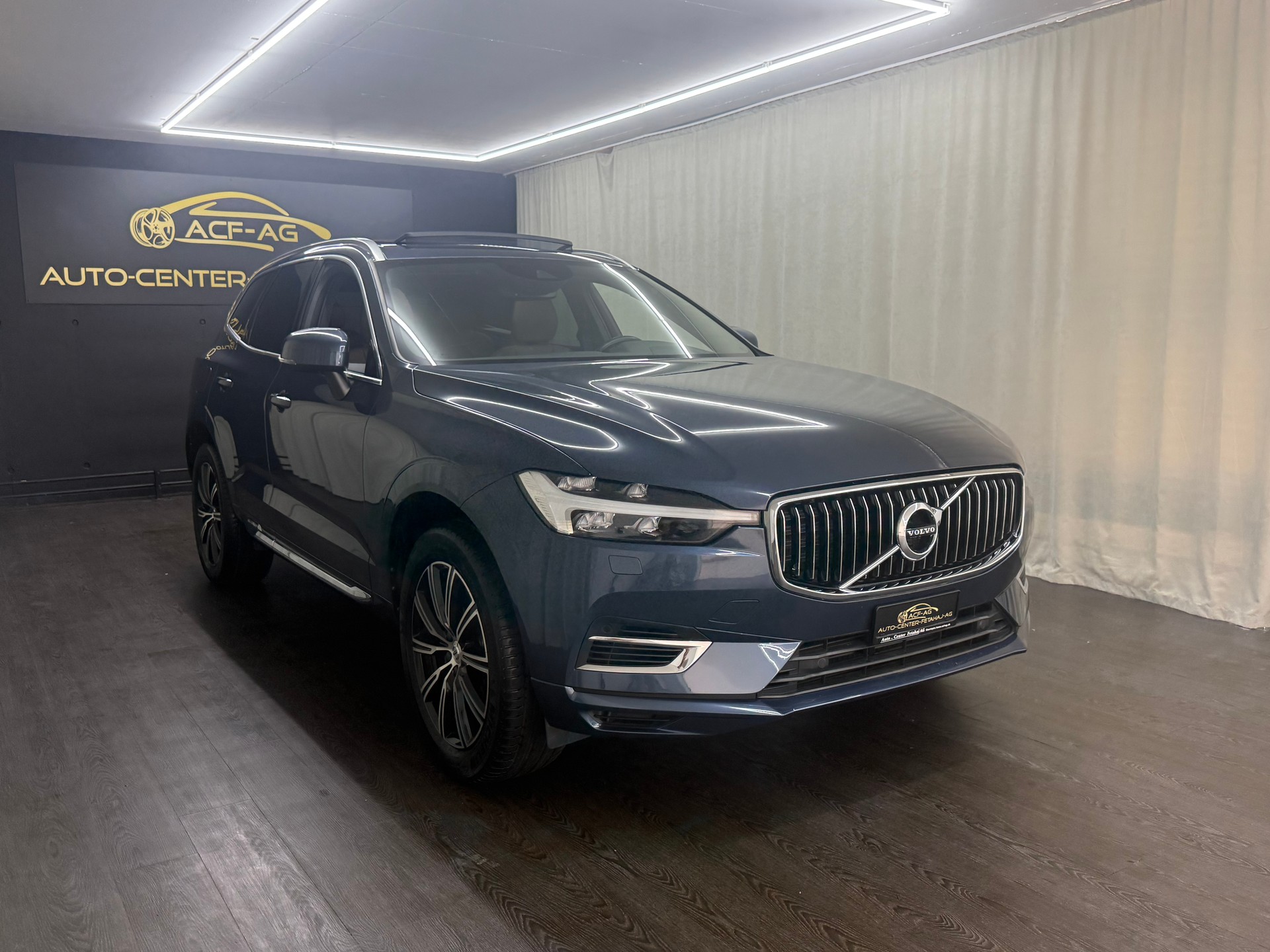 VOLVO XC60 T6 eAWD Inscription Expression Geartronic-image-2