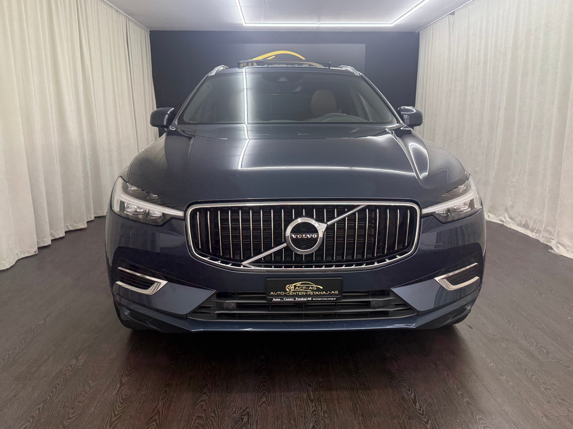 VOLVO XC60 T6 eAWD Inscription Expression Geartronic-image-1