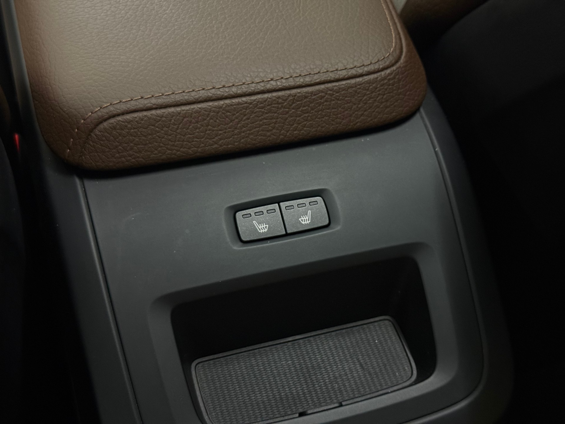 VOLVO XC60 T6 eAWD Inscription Expression Geartronic-image-18