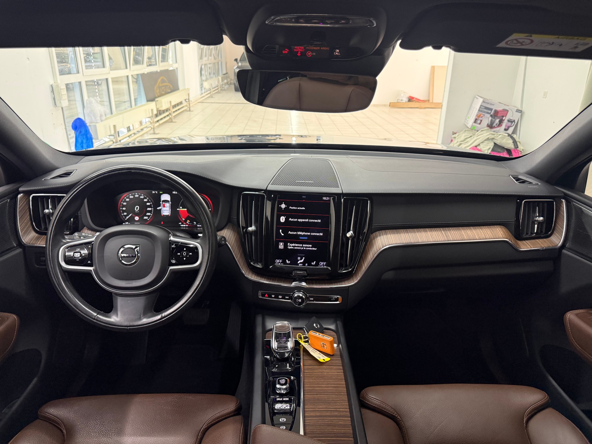 VOLVO XC60 T6 eAWD Inscription Expression Geartronic-image-10